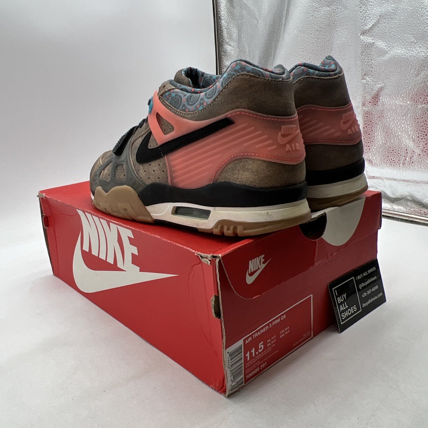 Size 11.5 - Nike Air Trainer 3 Premium Super Bowl (709989-201)