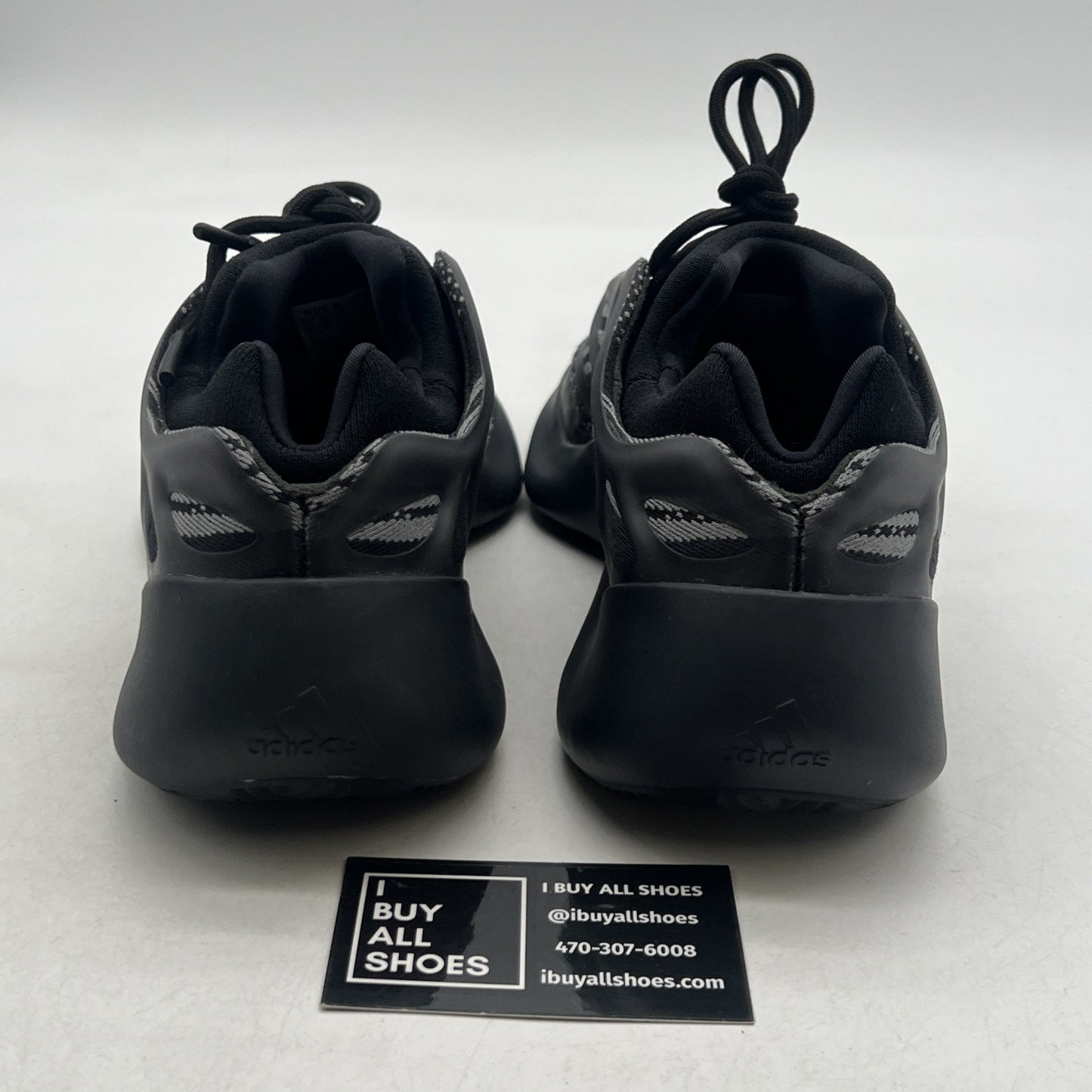 Size 9.5 - Adidas Yeezy 700 V3 Alvah (H67799)
