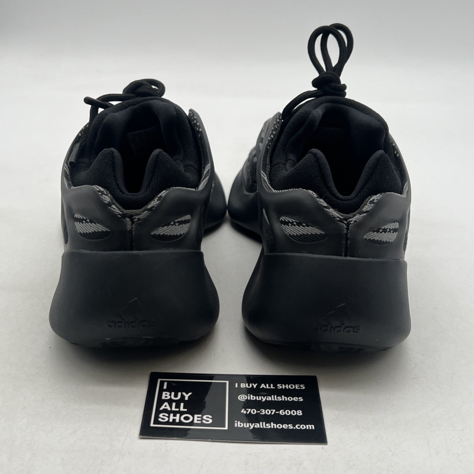 Size 9.5 - Adidas Yeezy 700 V3 Alvah (H67799)