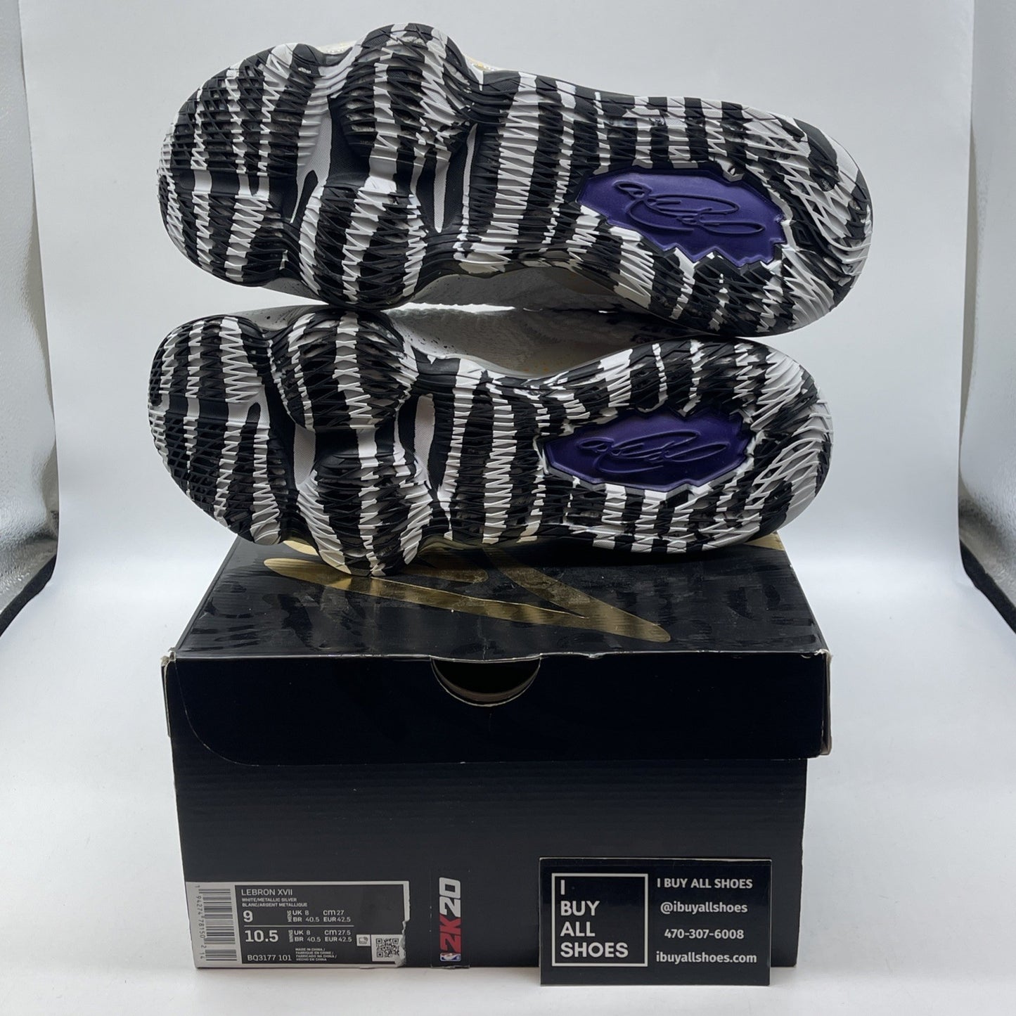 Size 9 - Nike NBA 2K20 x LeBron 17 Gamer Exclusive Bron 2K Playoffs (BQ3177-101)