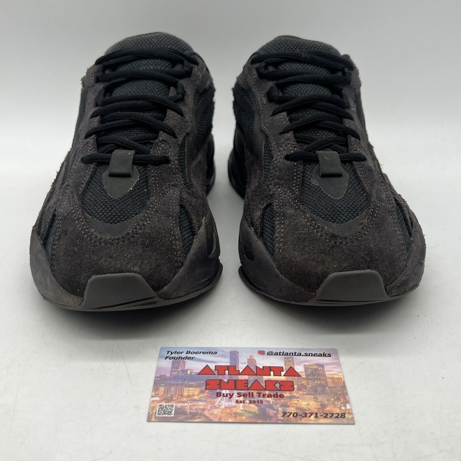 Size 9 - adidas Yeezy Boost 700 V2 Vanta (FU7784)