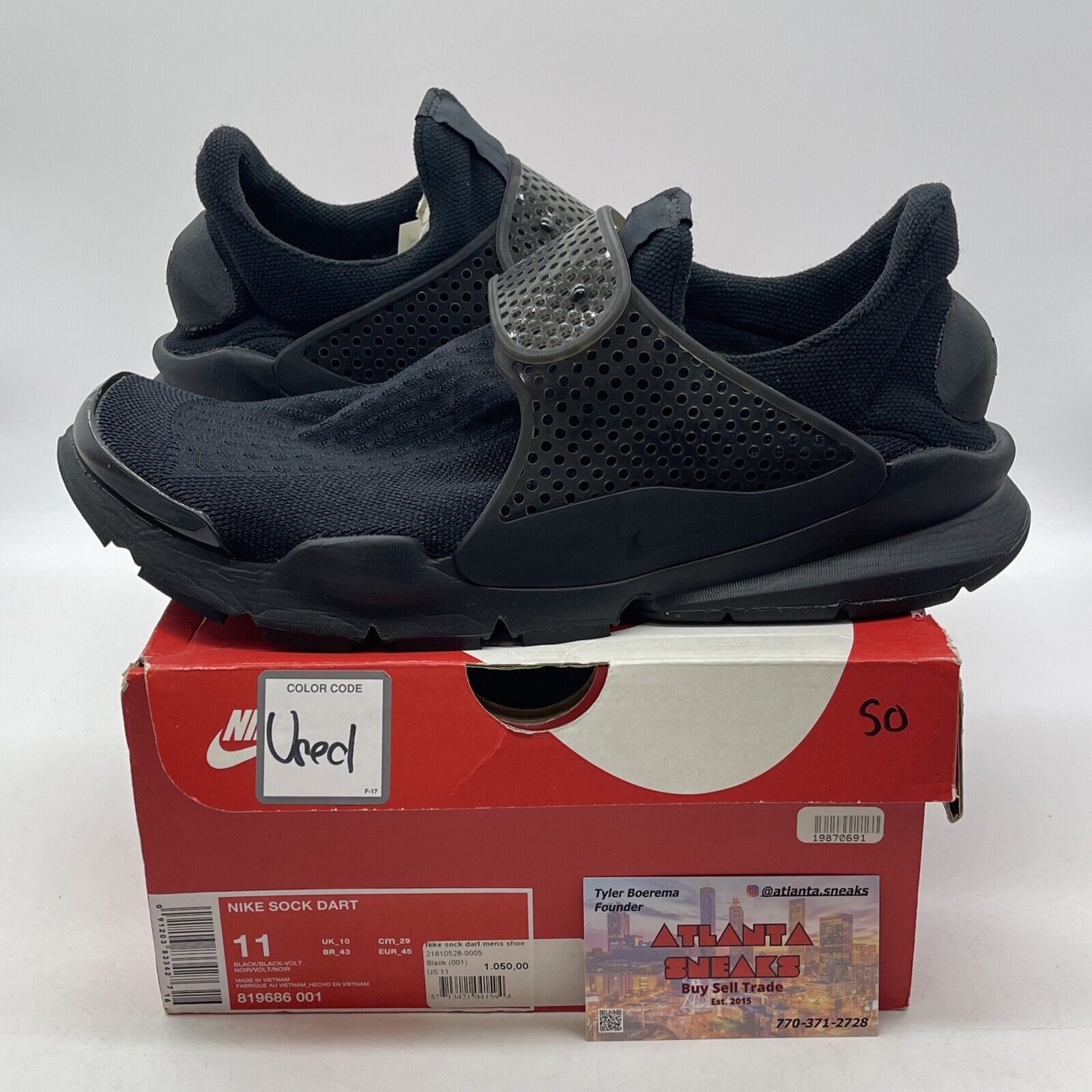 Size 11 - Nike Sock Dart Triple Black (819686-001)