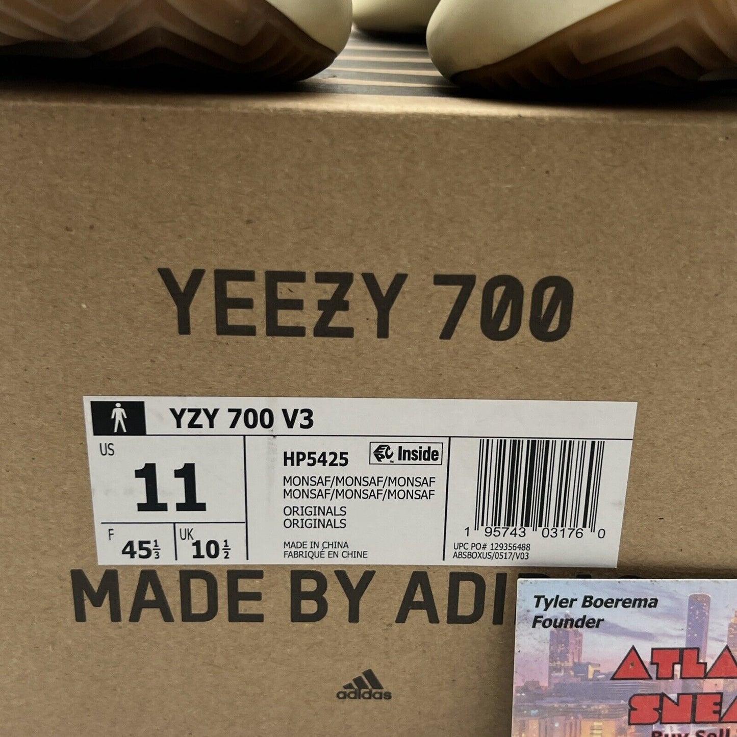 Size 11 - adidas Yeezy 700 V3 Mono Safflower (HP5425)