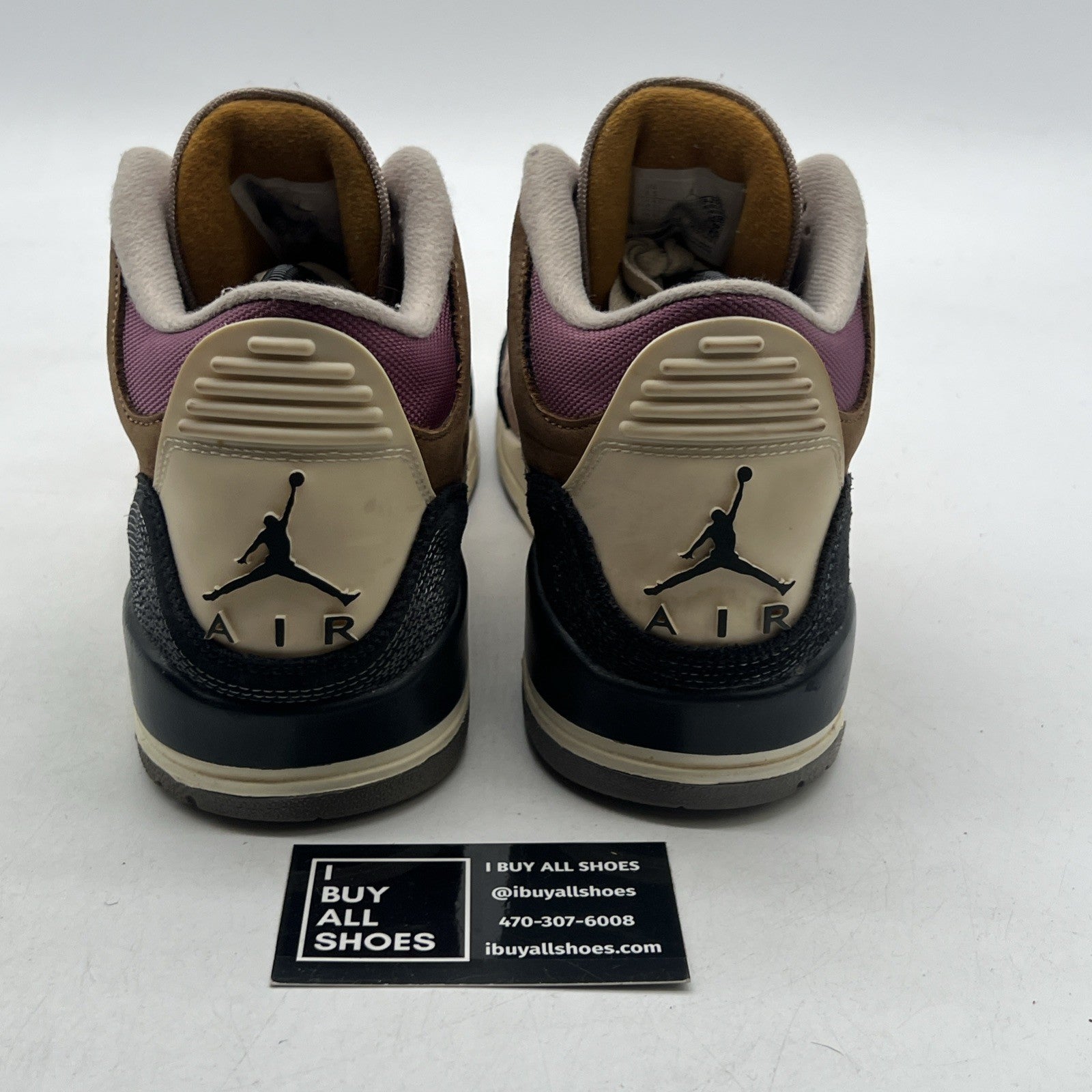 Size 9.5 - Air Jordan 3 Retro SE Winterized (DR8869-200)