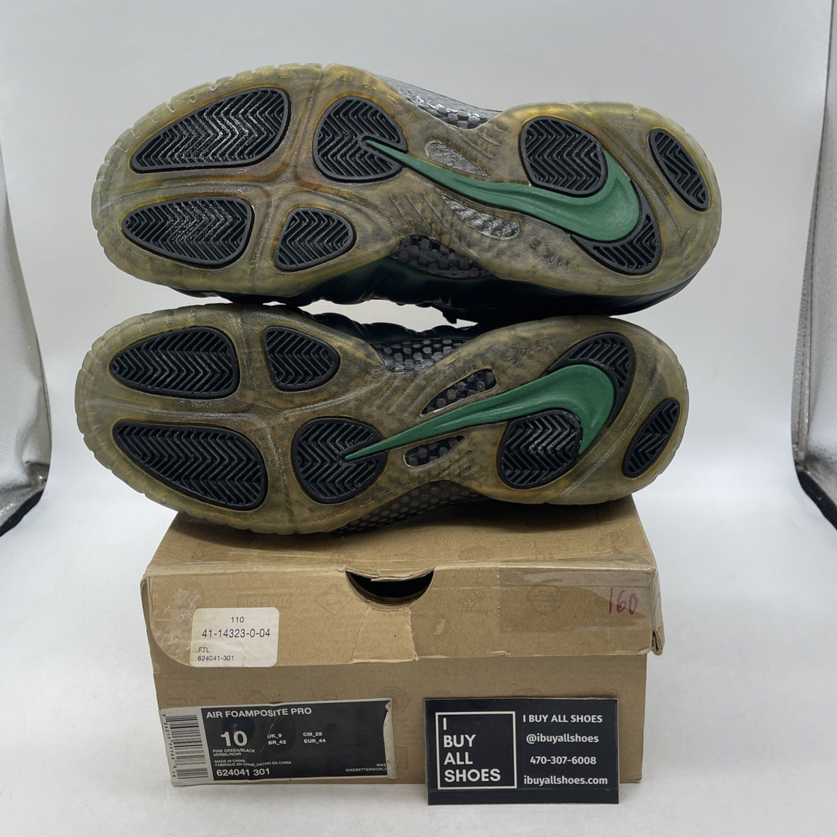 Size 10 - Nike Air Foamposite Pro Pine Green (624041-301)