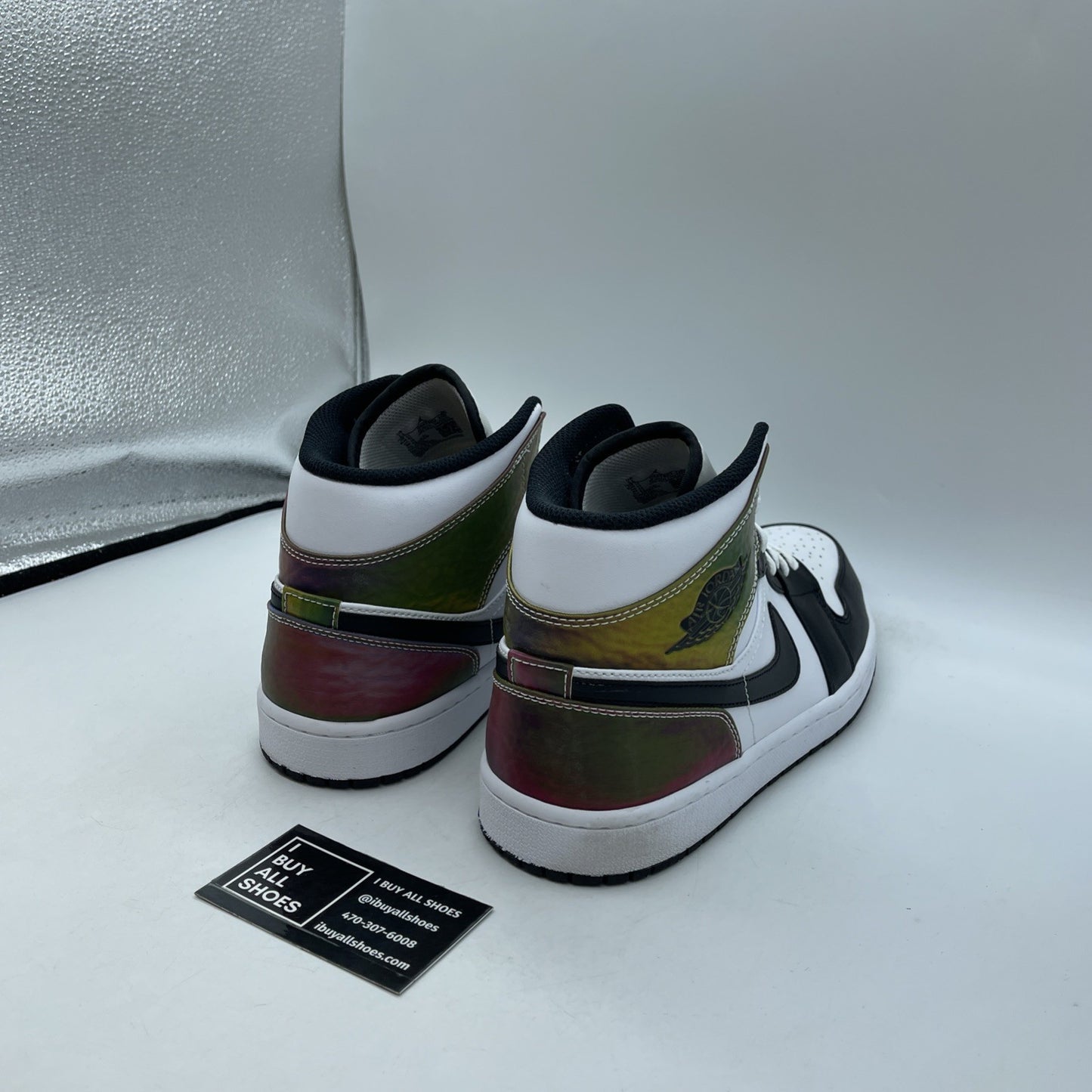 Size 11 - Air Jordan 1 SE Mid Heat Reactive Color Change Leather (DM7802-100)