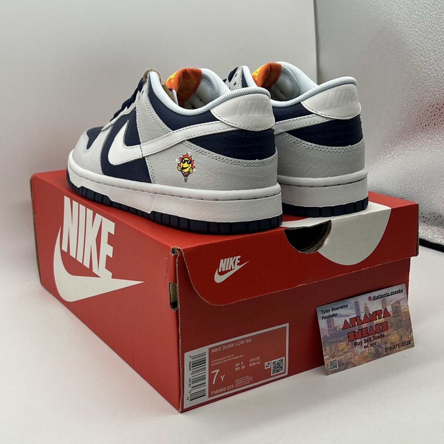 Nike Dunk Low (FN6968-025) Midnight Navy & White Size 7Y