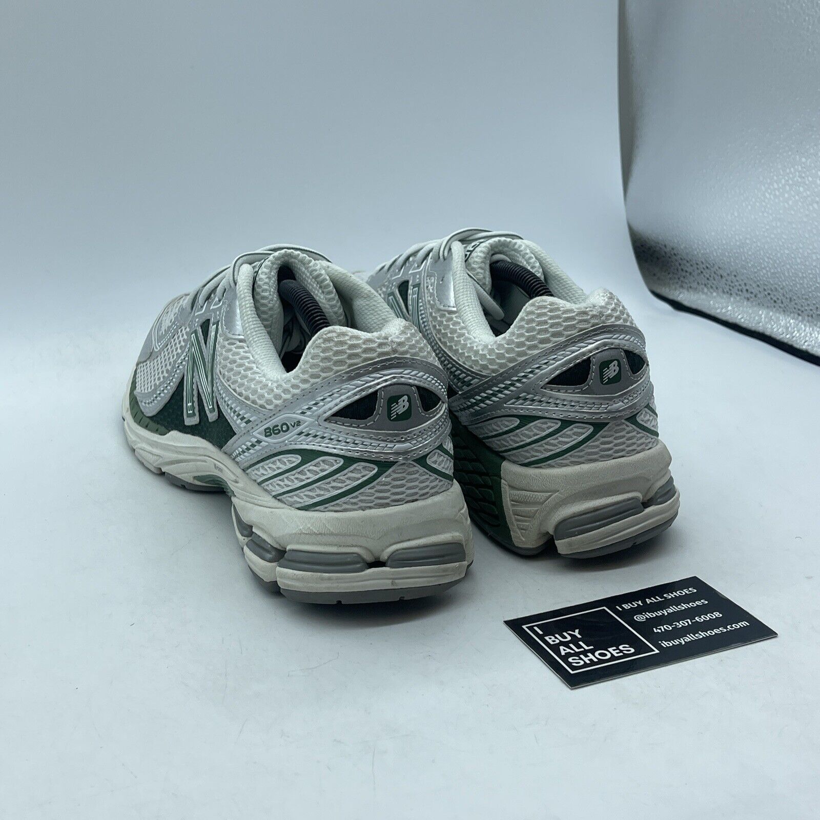 Size 10.5 - New Balance 860v2 Northern Lights Pack - Mallard Green (ML860GP2)