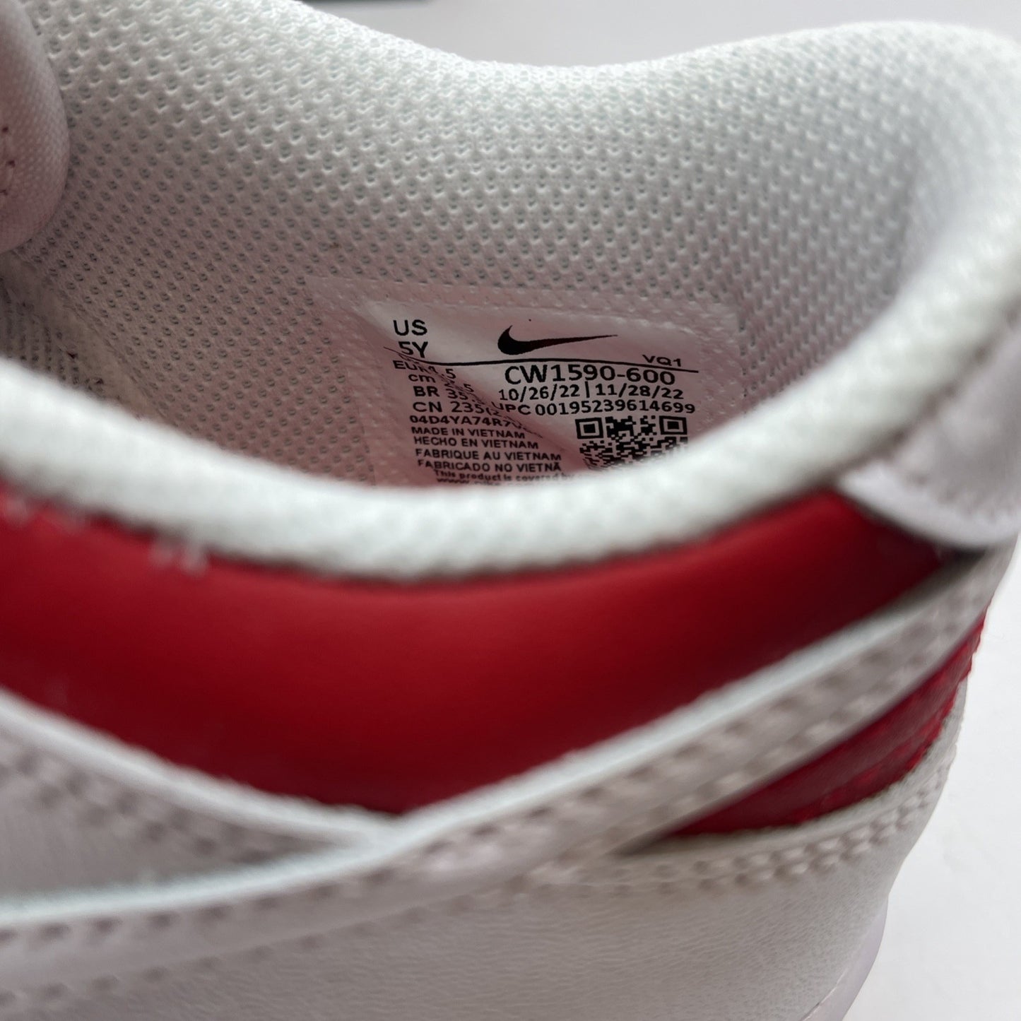 Size 5Y - Nike Dunk Low Shoes Youth White University Red GS (CW1590-600)