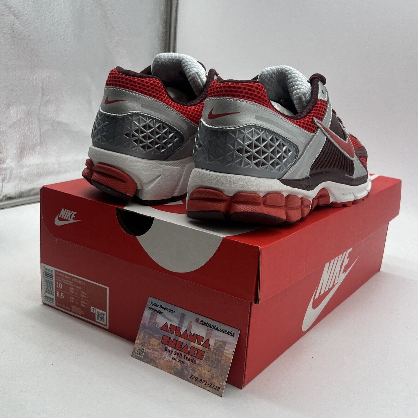 Size 10 - Nike Air Zoom Vomero 5 Mystic Red W (FN7778-600)