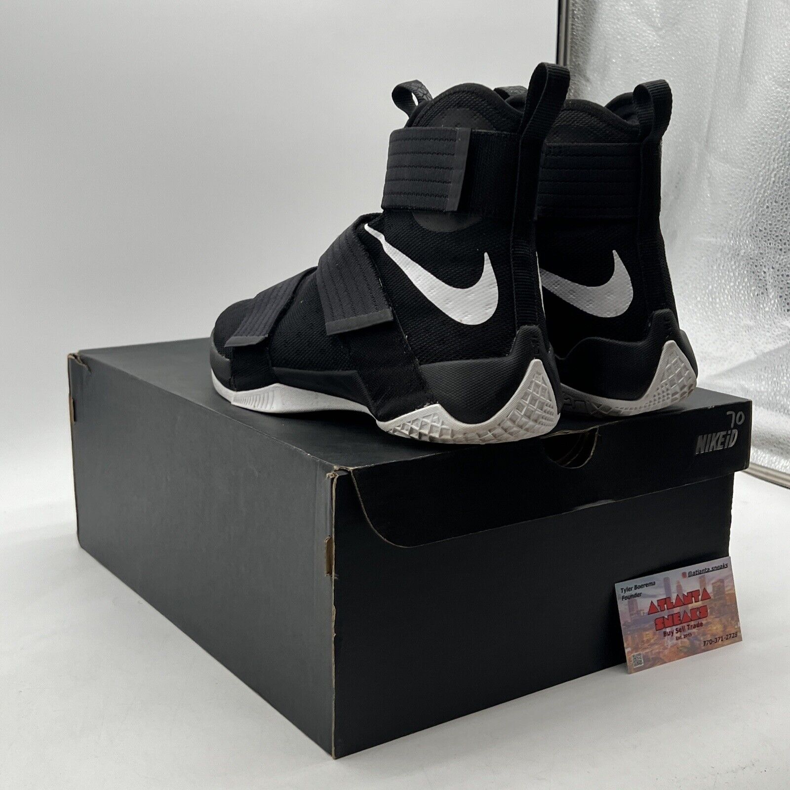 Size 9.5 - NIKE iD By You ZOOM AIR LEBRON SOLDIER