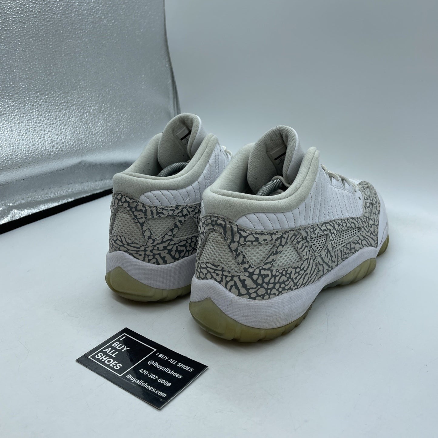 Size 11 - Air Jordan 11 Retro IE 2015 Low Cobalt White Grey Suede (306008-102)