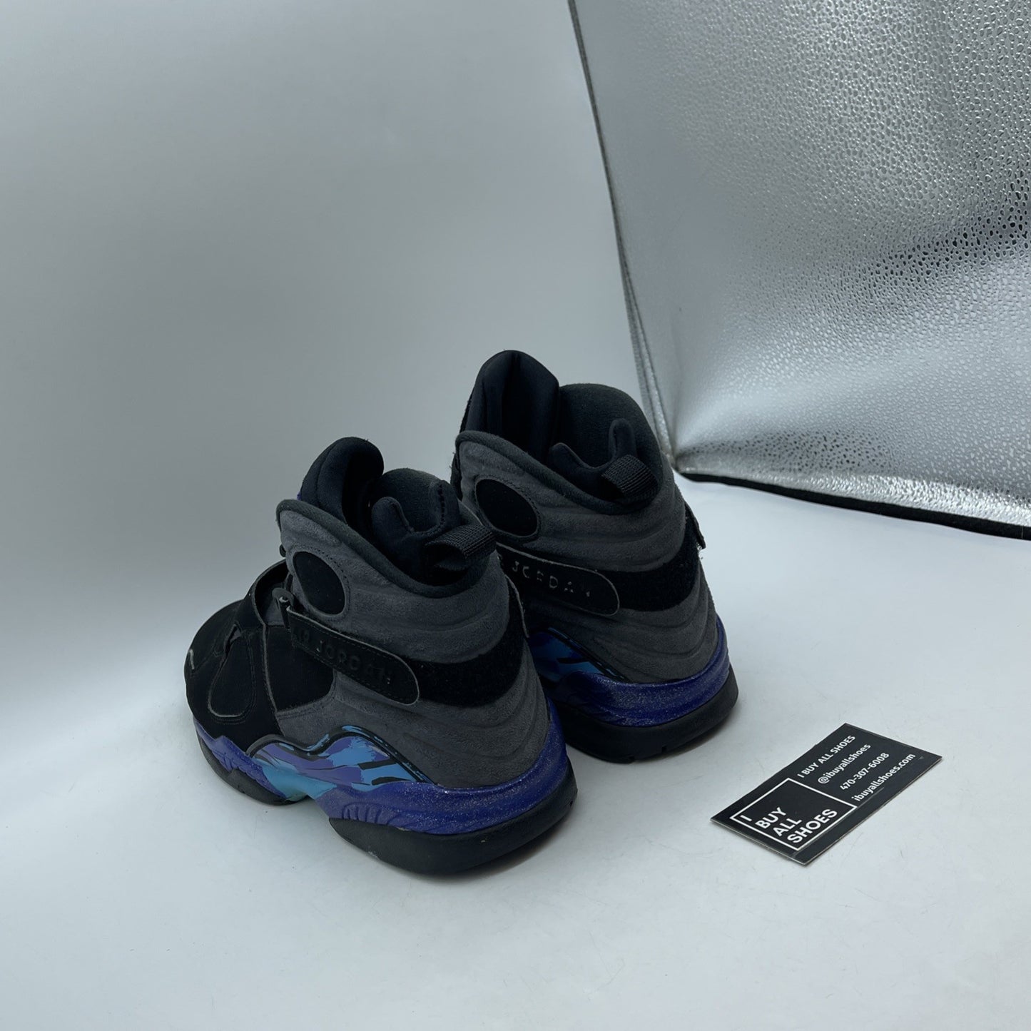 Size 10.5 - Air Jordan 8 Retro Aqua 2015 Grey Black Suede (305381-025)