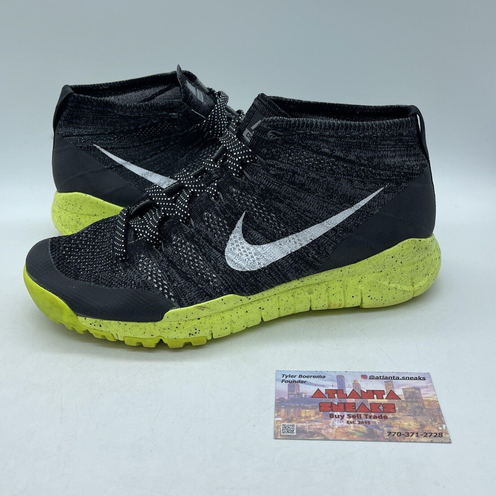 Size 9.5 - Nike Flyknit Trainer Chukka FSB Black Volt Neon Yellow (625009-017)