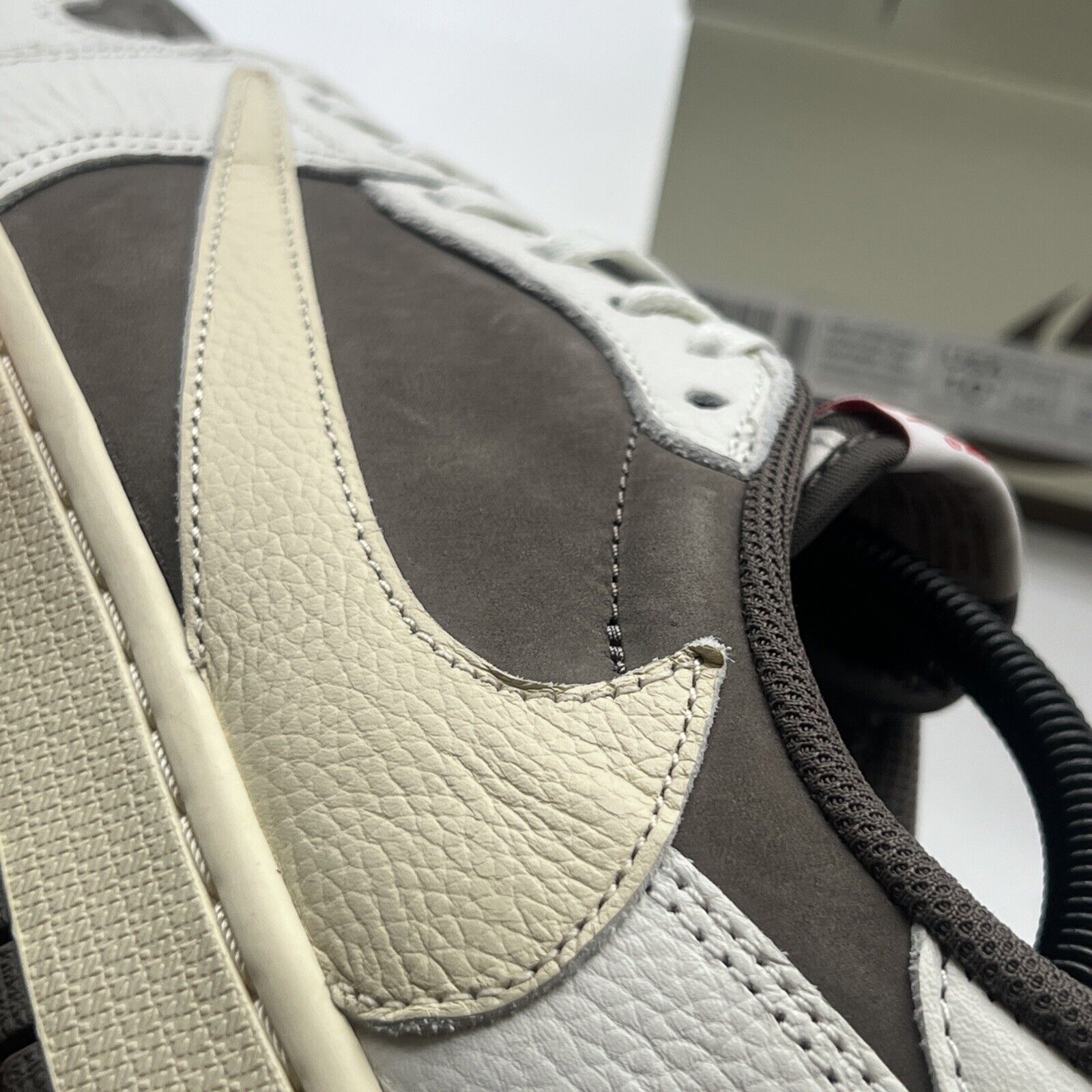 Size 10.5 - Air Jordan 1 Low OG x Travis Scott Reverse Mocha (DM7866-162)