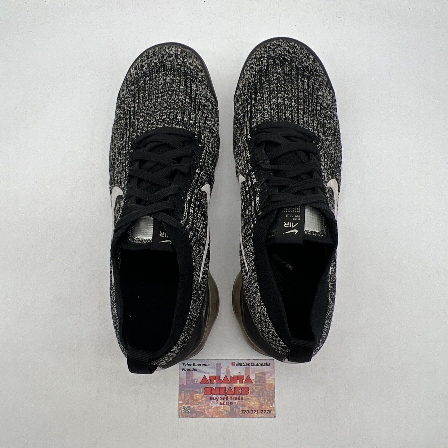 Size 10.5 - Nike Air VaporMax Flyknit 3 Oreo Black White (AJ6900-002)