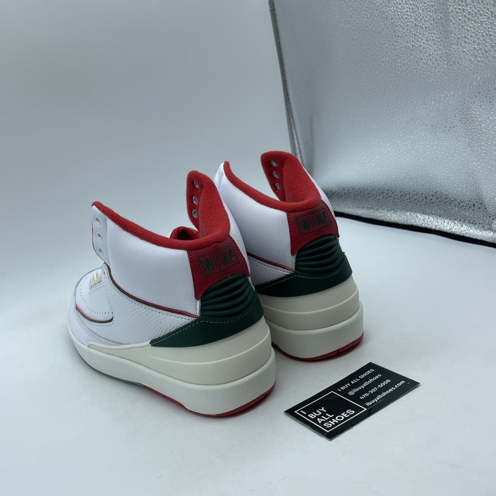 Size 10 - Air Jordan 2 Retro Origins White Green Red Leather (DR8884-101)