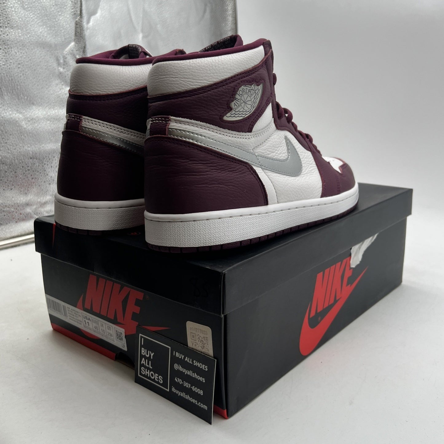 Size 11 - Air Jordan 1 Retro High OG Bordeaux (555088-611)