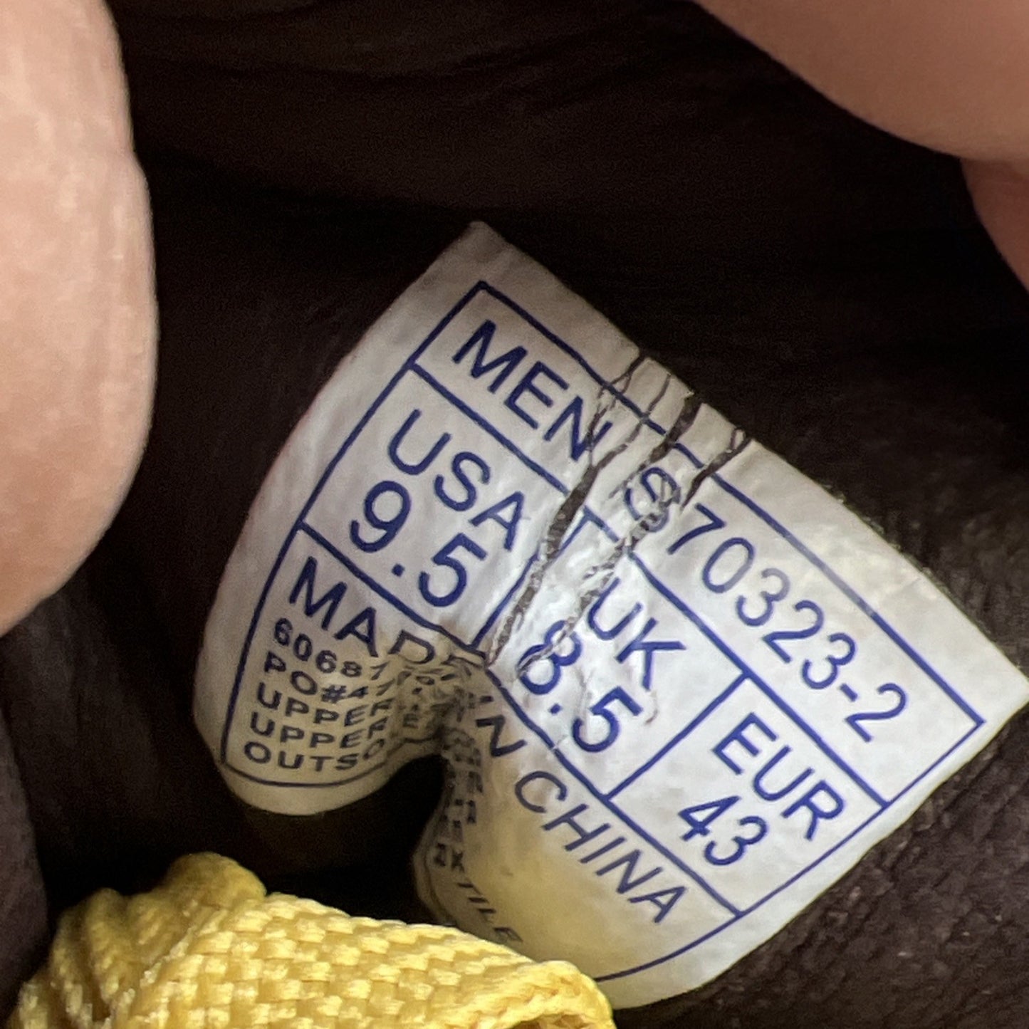 Size 9.5 - Saucony Feature x Courageous Belgian Waffle (S70323-2)