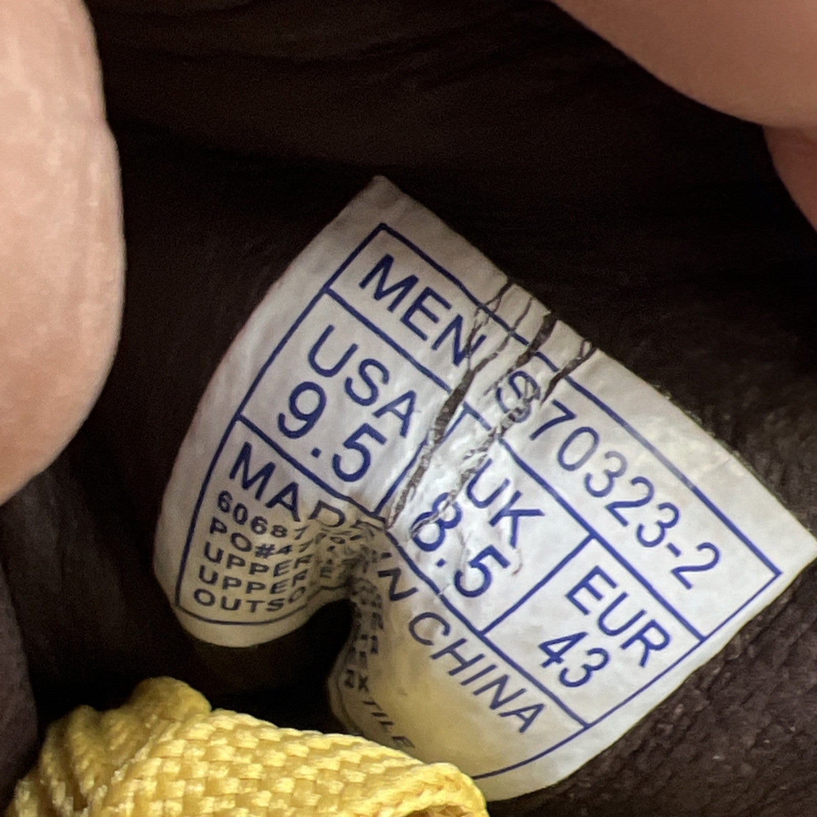 Size 9.5 - Saucony Feature x Courageous Belgian Waffle (S70323-2)