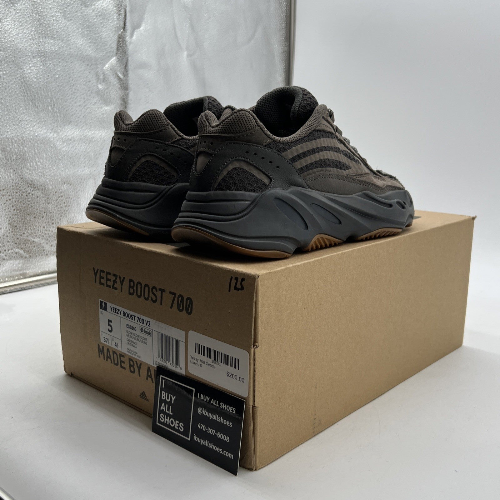 Size 5 - adidas Yeezy Boost 700 V2 Geode (EG6860)