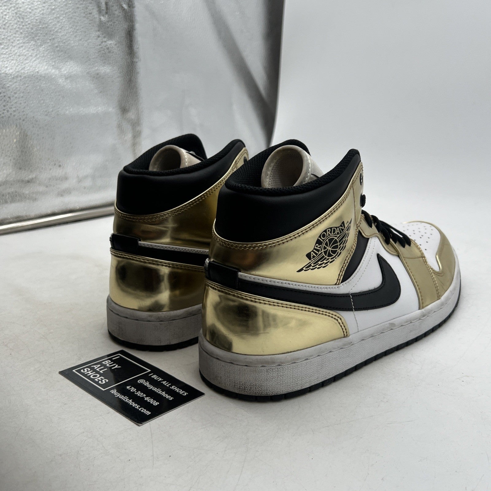 Size 11.5 - Air Jordan 1 Mid SE Metallic Gold 2020 (DC1419-700)