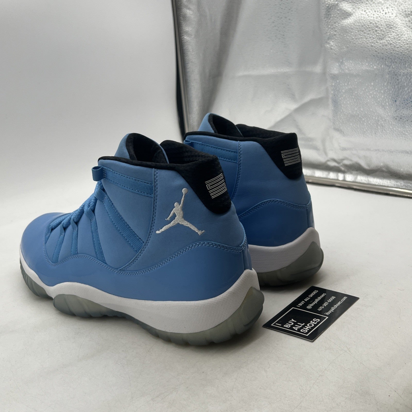 Size 14 - Air Jordan 11 Retro Pantone (689479-405)