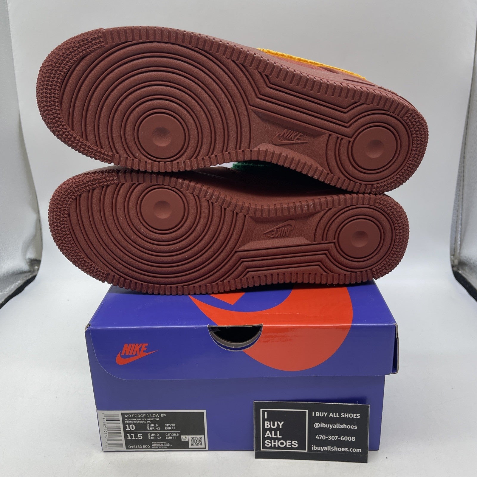 Size 10 - Nike Air Force 1 Low La Familia (DV5153-600)