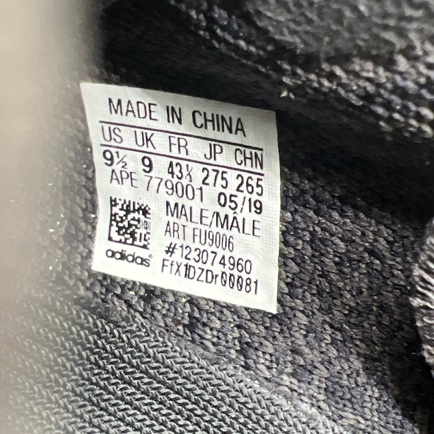 Size 9.5 - adidas Yeezy Boost 350 V2 Low Black Non-Reflective (FU9006)