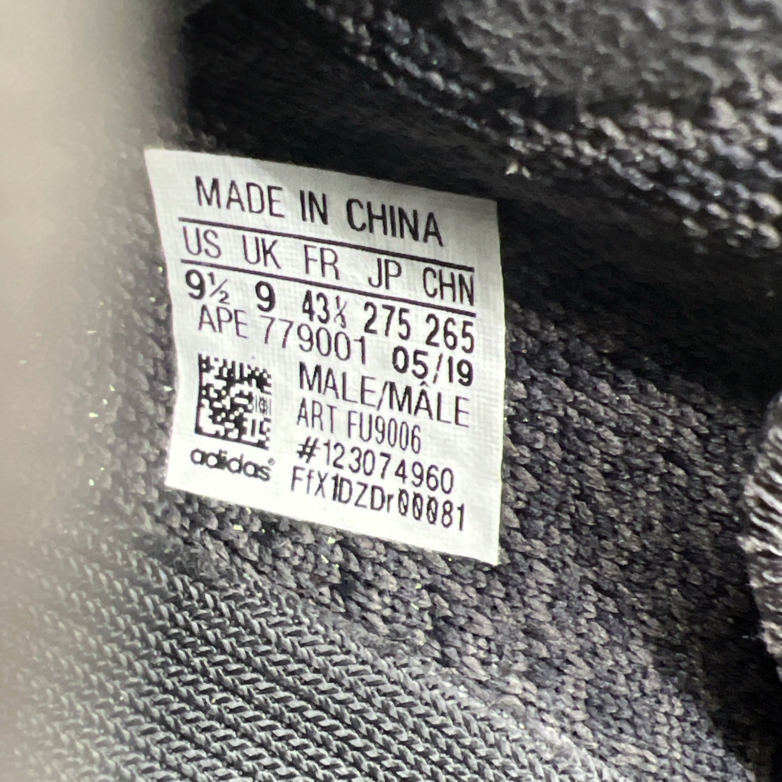 Size 9.5 - adidas Yeezy Boost 350 V2 Low Black Non-Reflective (FU9006)