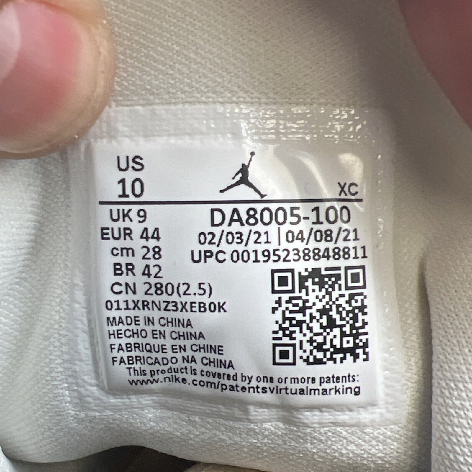 Size 10 - Air Jordan 1 SE Mid Brushstroke Paint Splatter (DA8005-100)