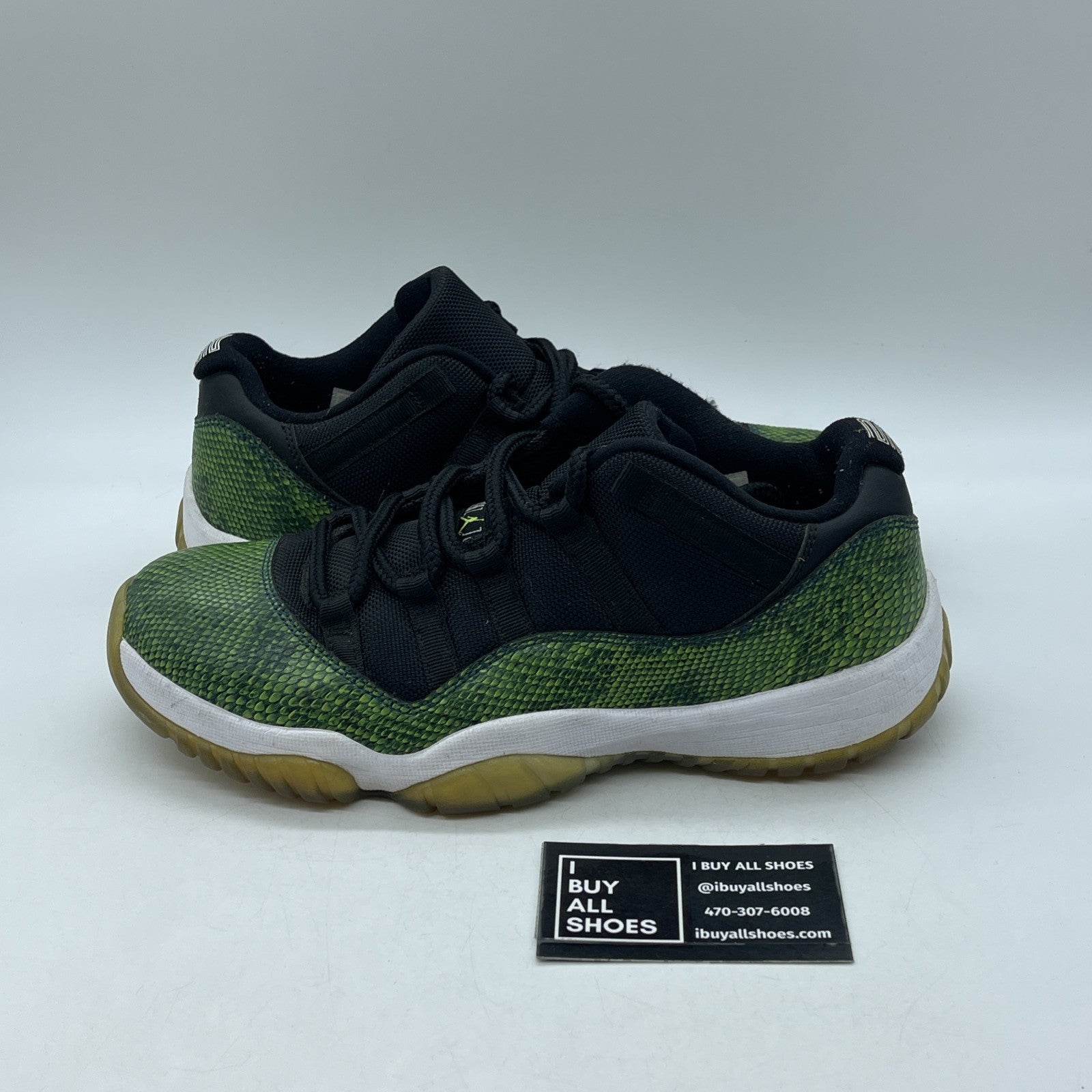 Size 8 - Air Jordan 11 Retro Low Snake (528895-033)