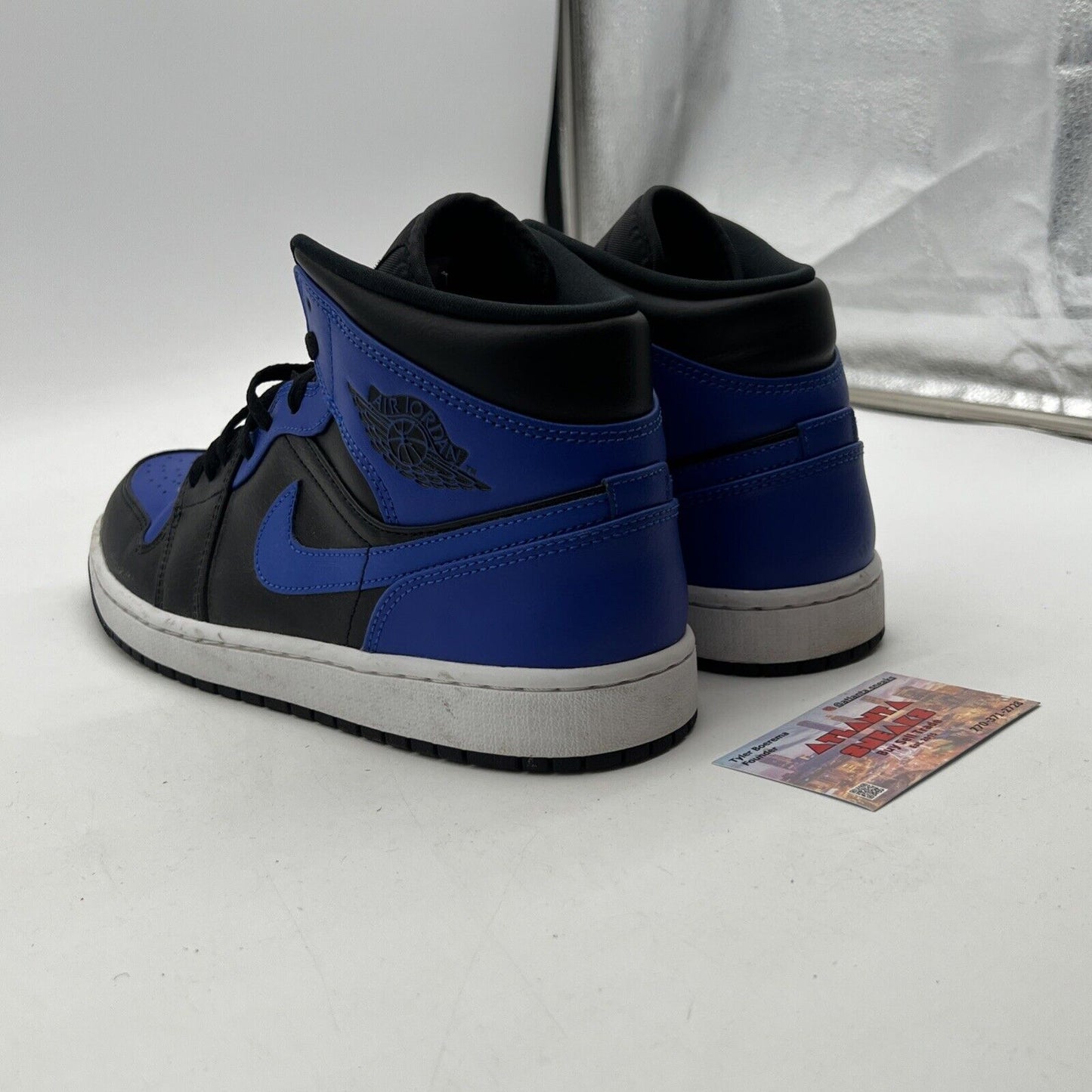 Size 9.5 - Air Jordan 1 Mid Hyper Royal 2021 (554724-077)