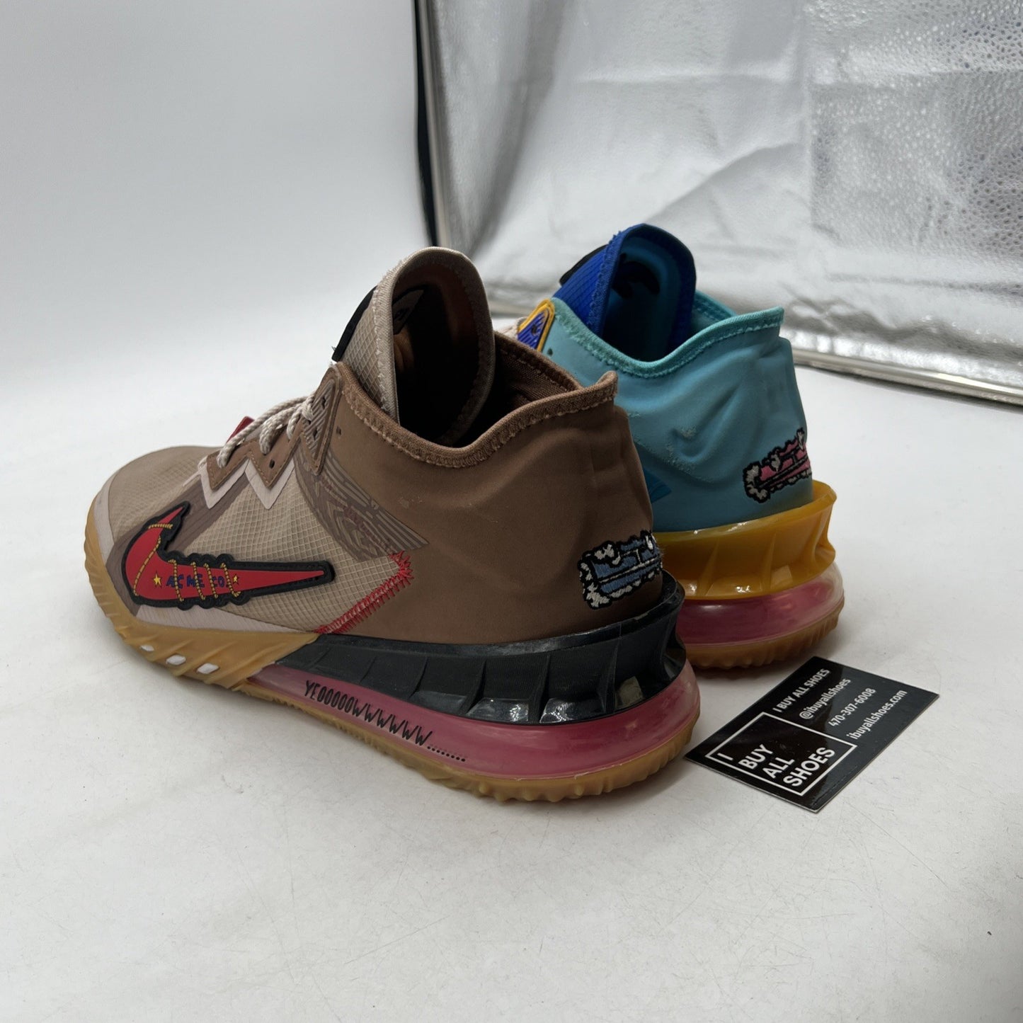 Size 11.5 - Nike Space Jam x LeBron 18 Low Wile E. x Roadrunner (CV7562-401)