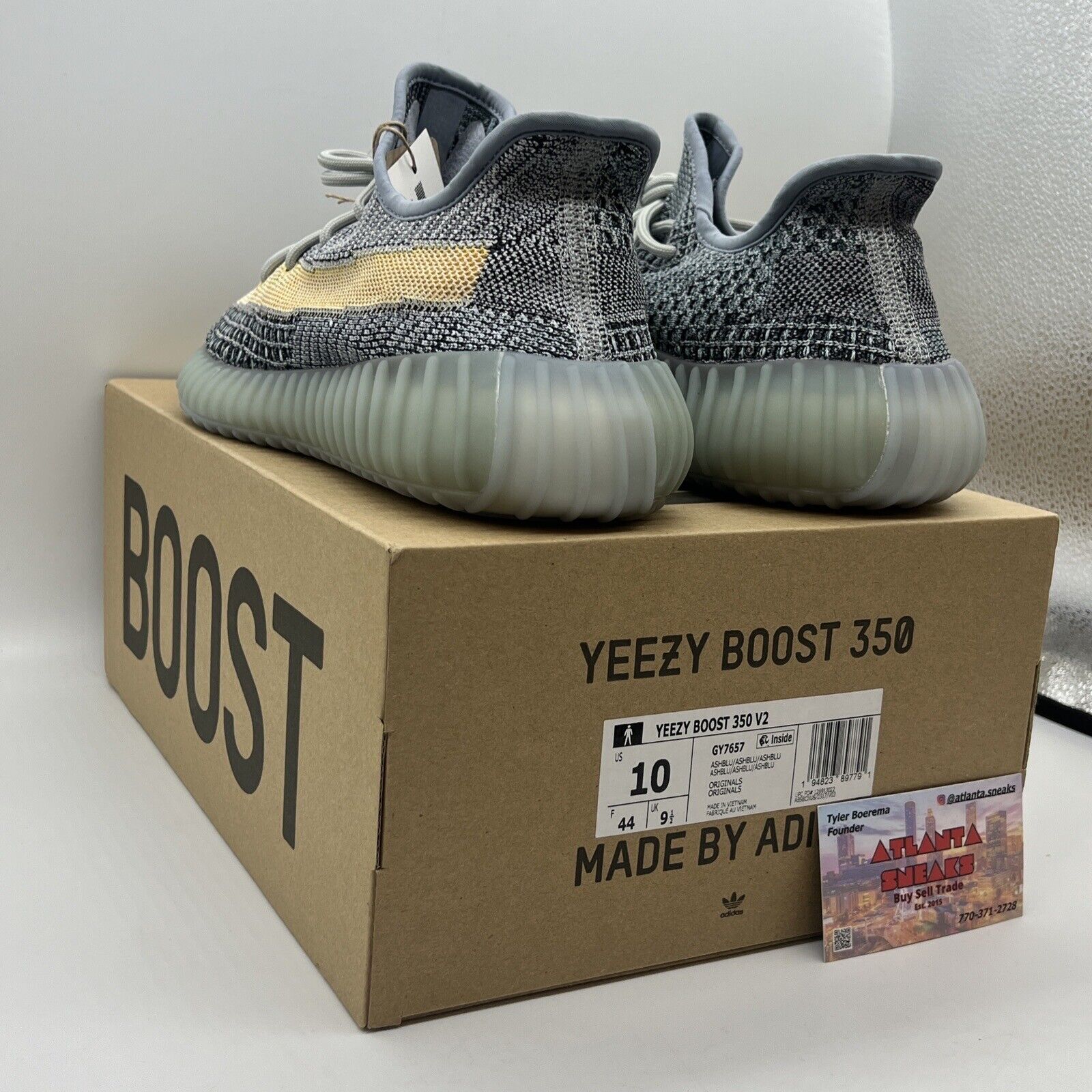 Size 10 - adidas Yeezy Boost 350 V2 Ash Blue Brand New Og All