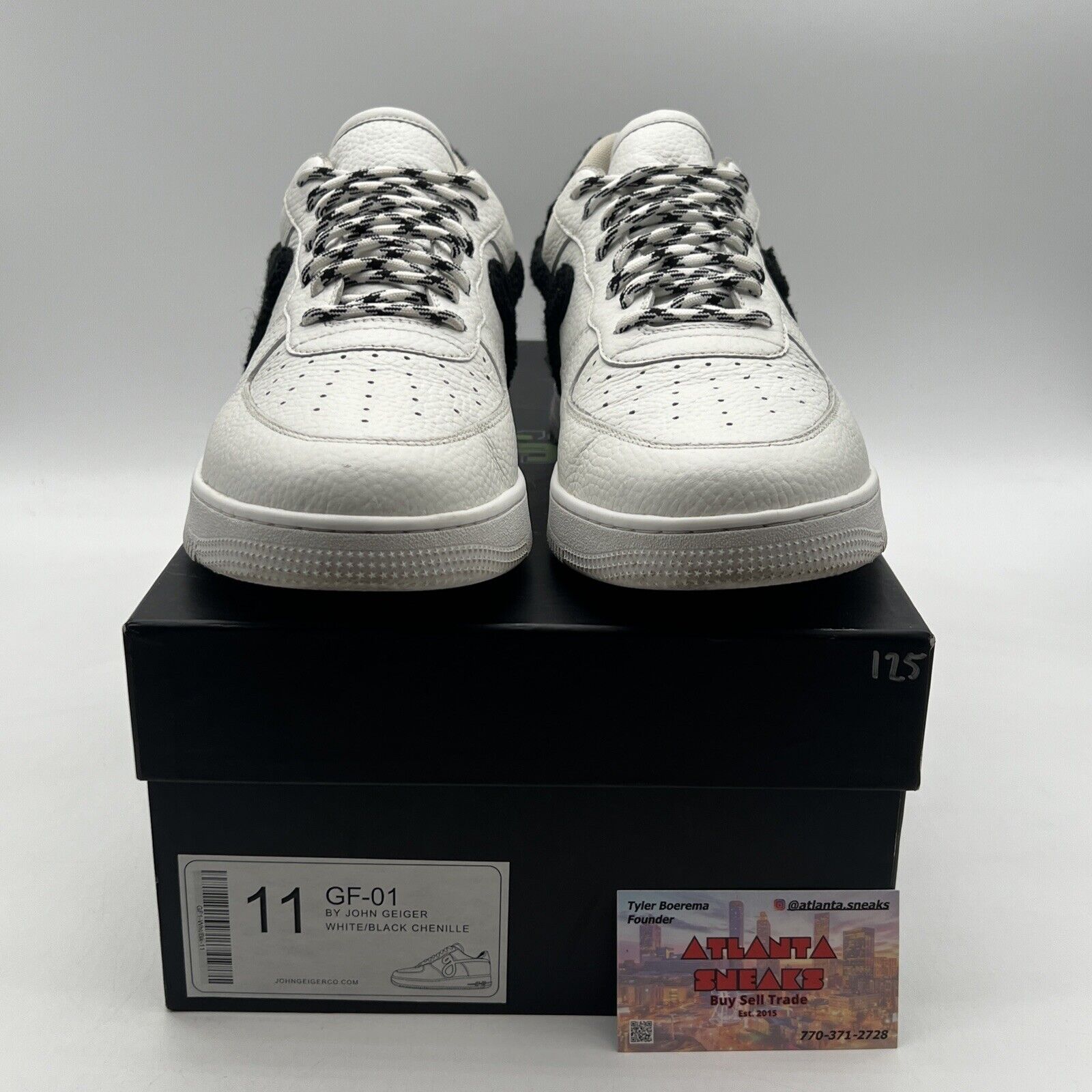 Size 11 - John Geiger GF-01 White Pebbled Leather Black Chenille GF 01