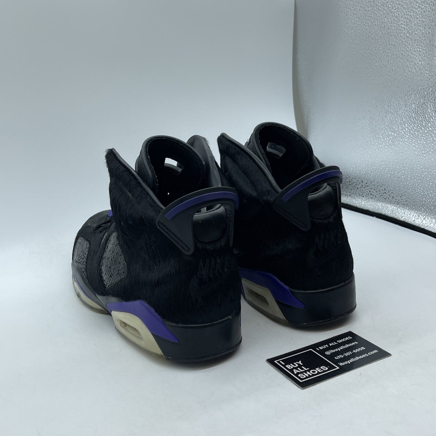 Size 10.5 - Social Status x Air Jordan 6 Retro Pony Hair Suede (AR2257-005)
