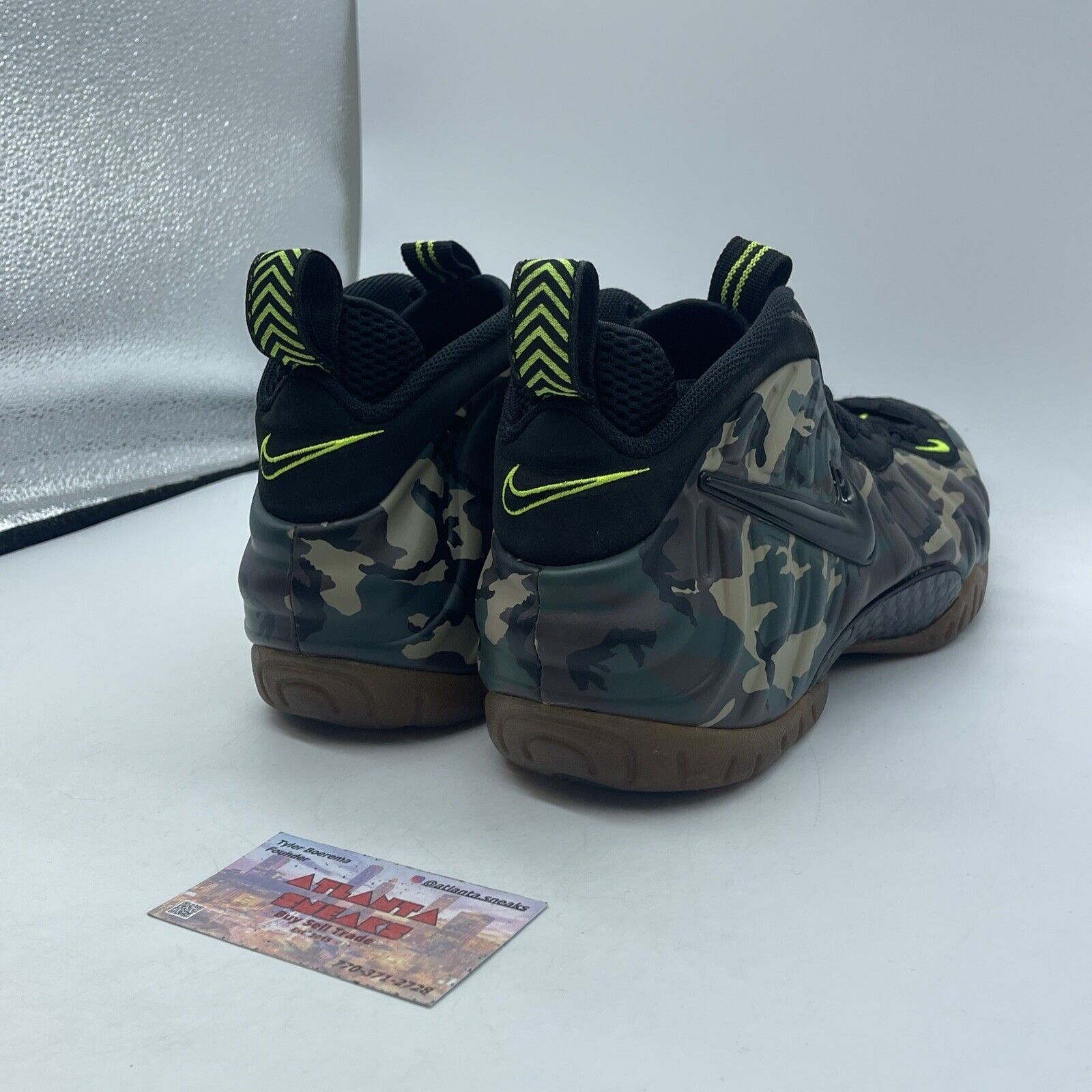 Size 9.5 - Nike Air Foamposite Pro Prm Le Green Camo Leather Suede (587547-300)