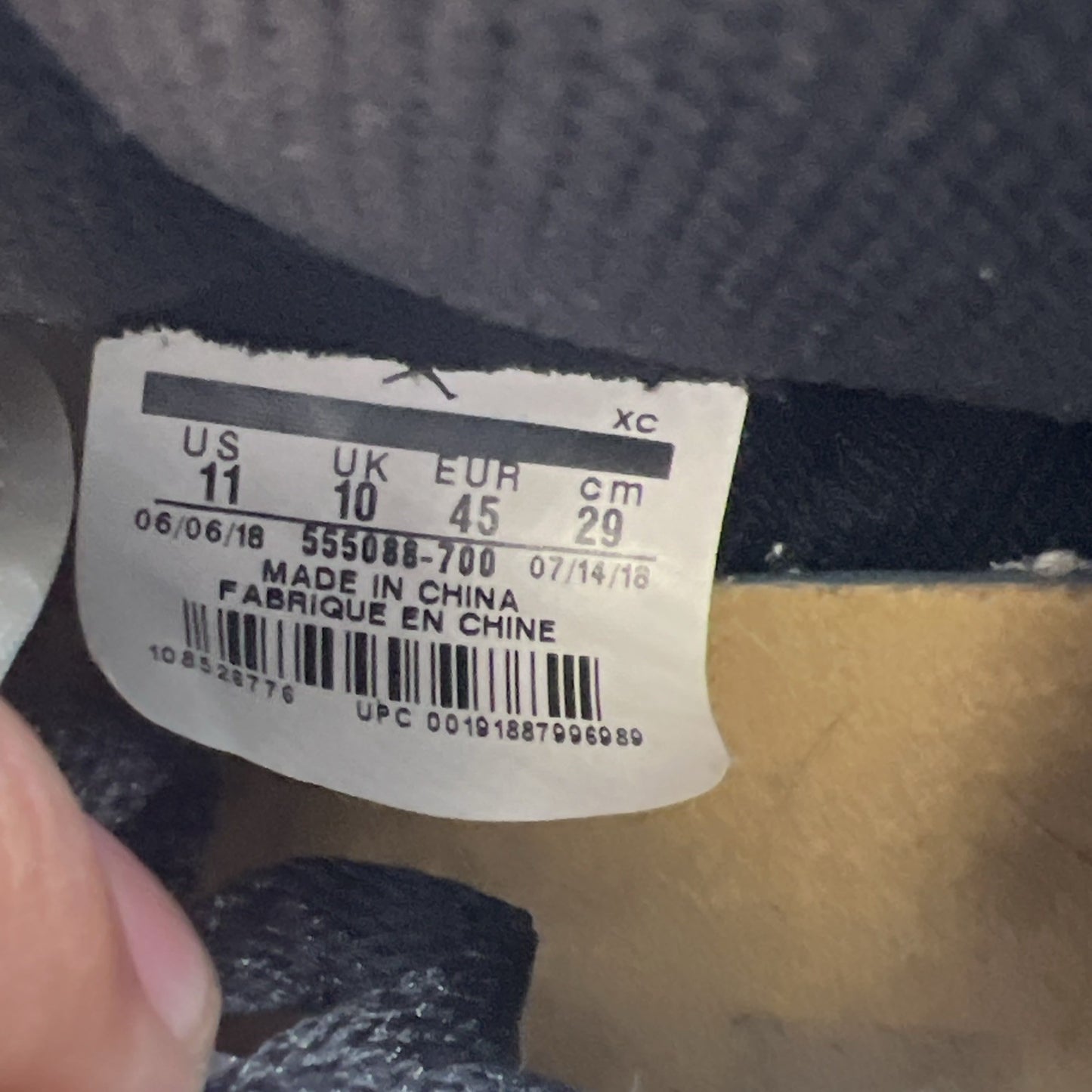 Size 11 - Air Jordan 1 Retro High OG Rookie of the Year 2018 (555088-700)