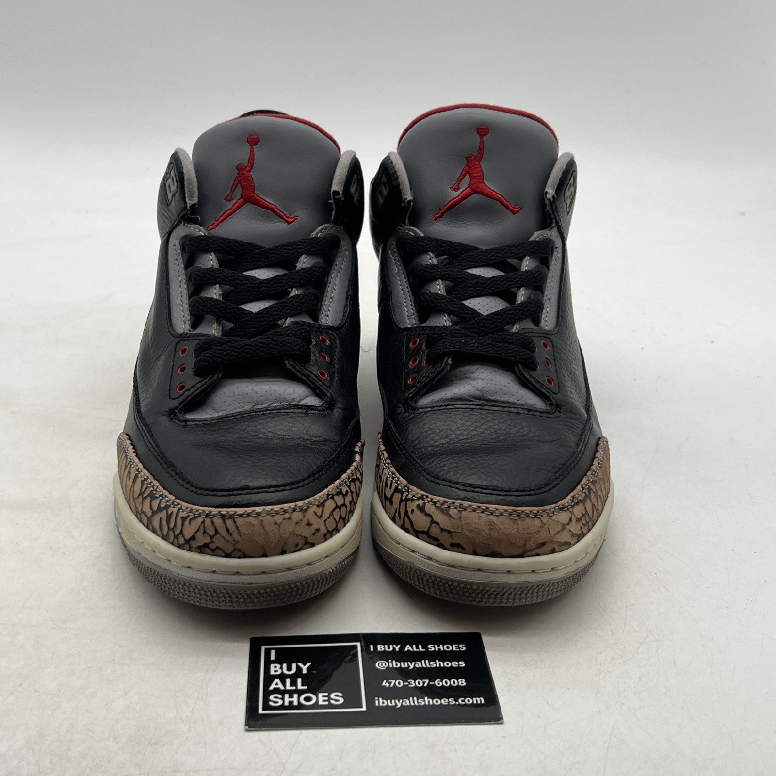 Size 11 - Air Jordan 3 Retro release 2011 (136064-010)