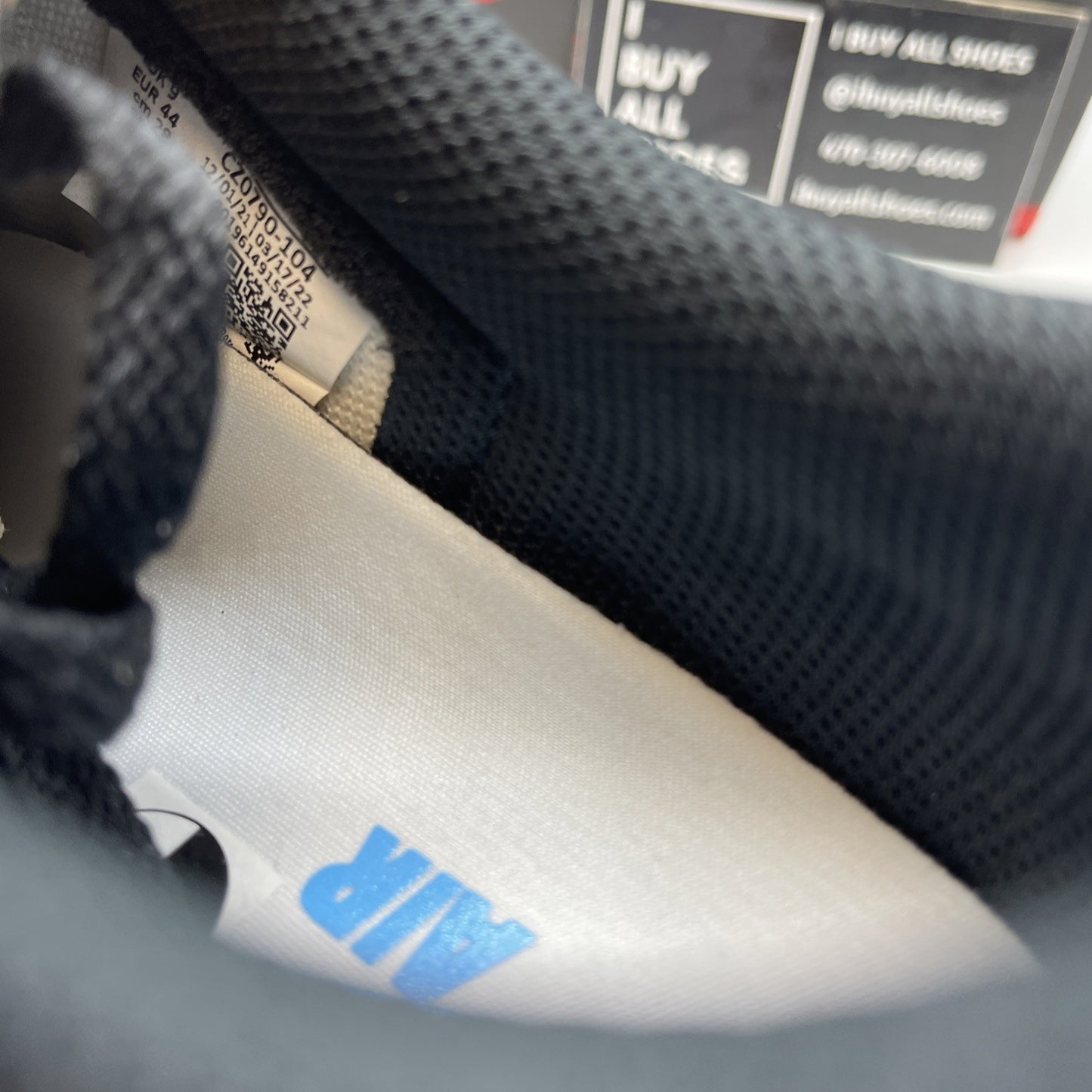 Size 10 - Air Jordan 1 Retro OG Low UNC (CZ0790-104)