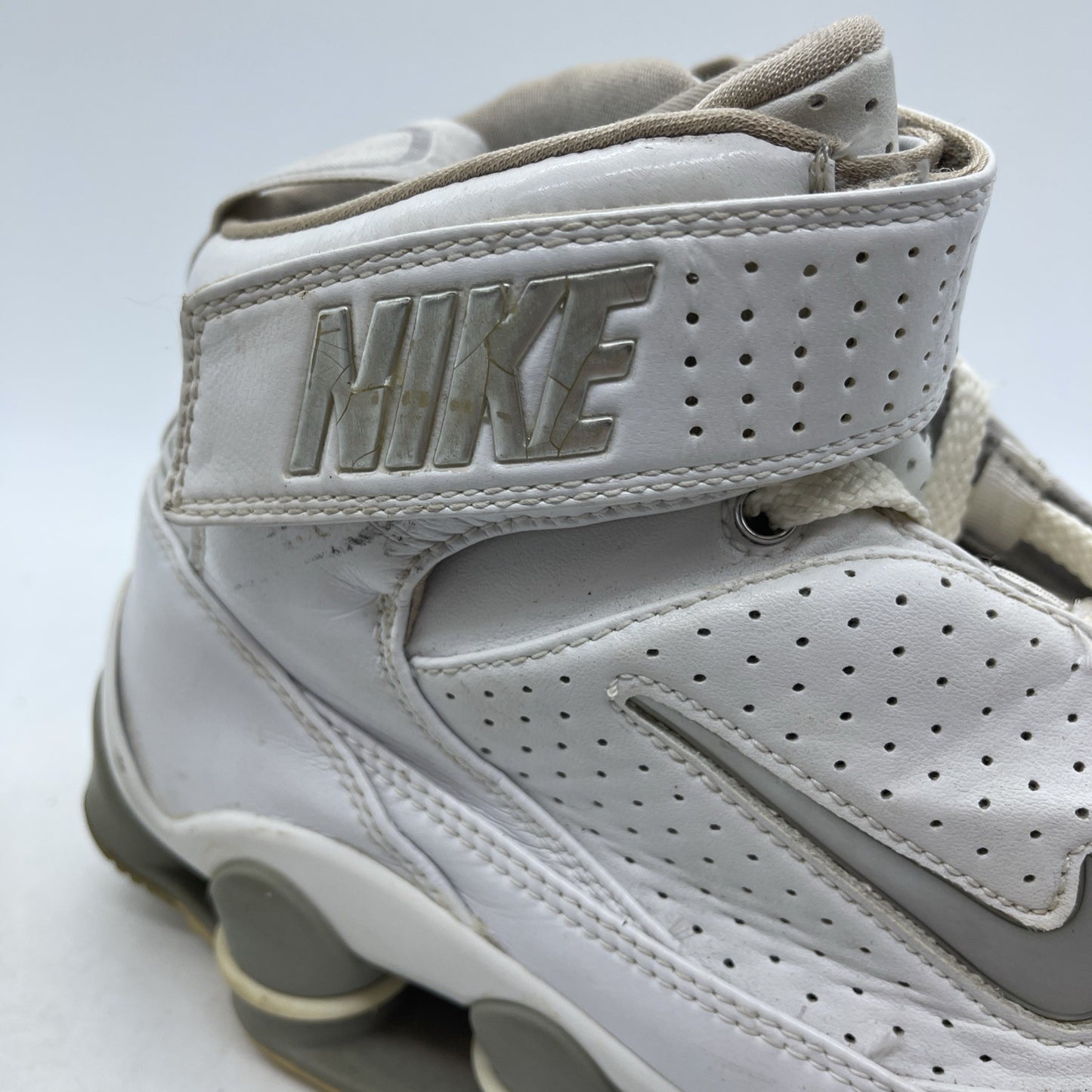 Size 13 -2005 Nike Shox USP White Perforated Basketball Shoes (311738-102)