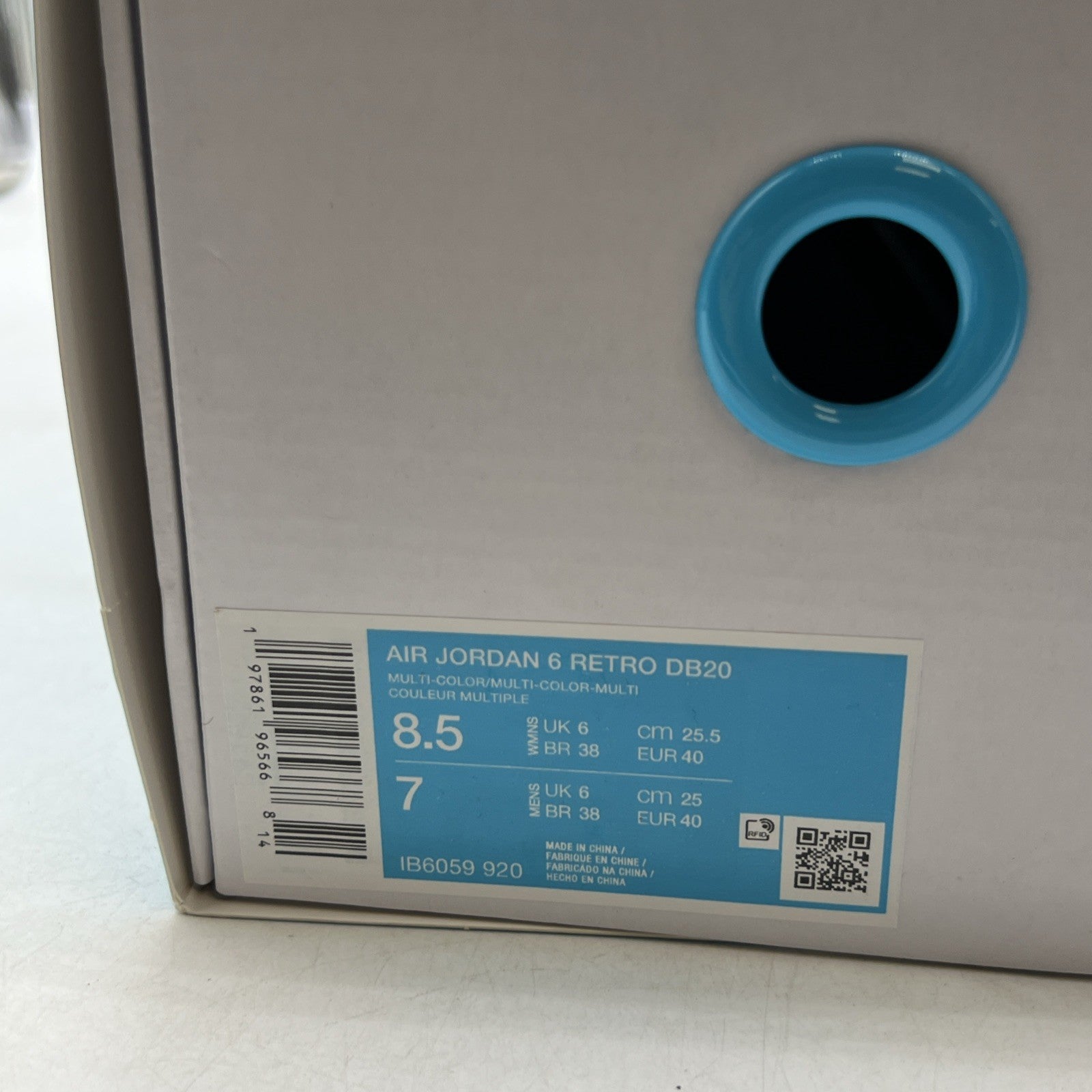 Size 8.5 - Air Jordan 6 Retro Doernbecher 2025 W (IB6059-920)
