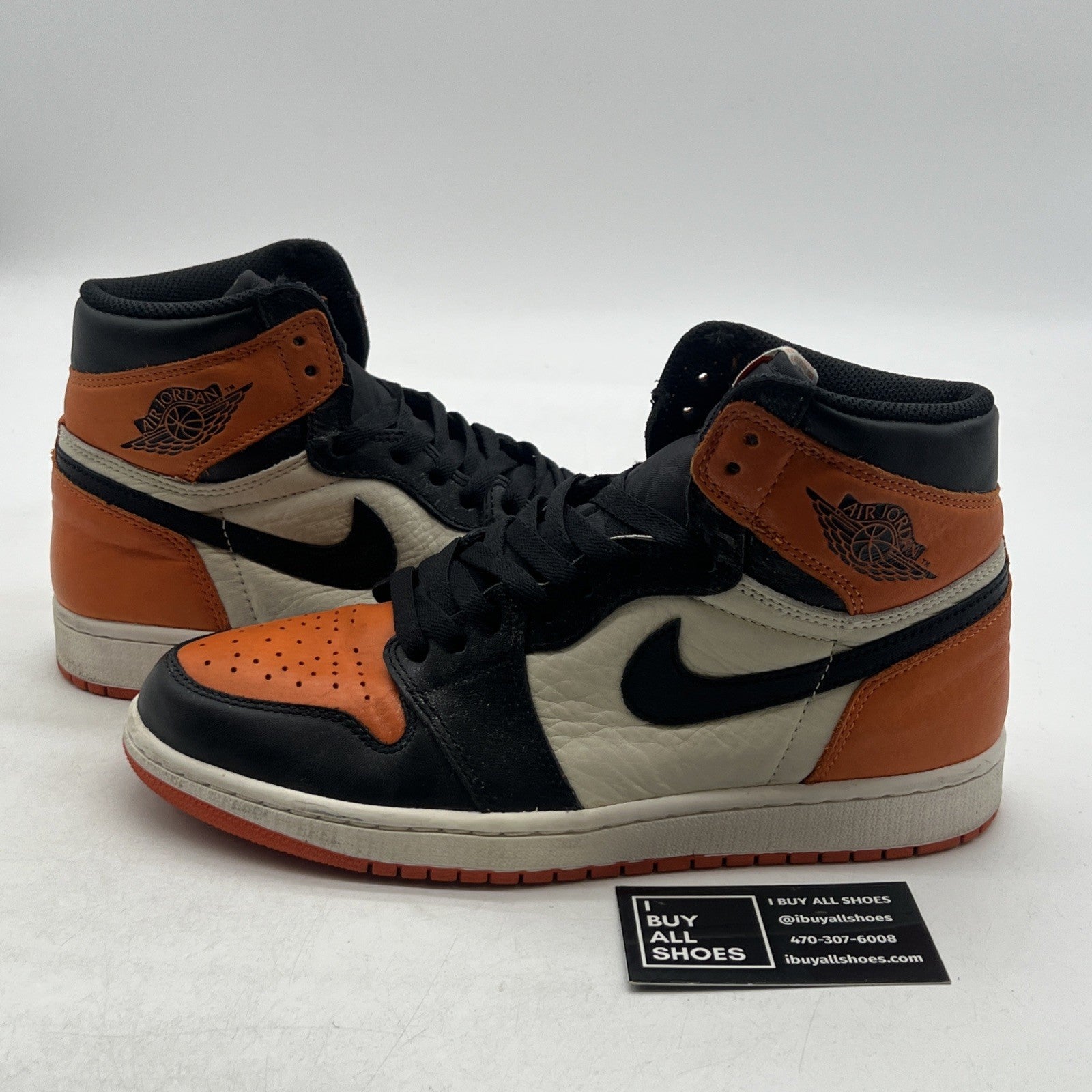 Size 9 - Air Jordan 1 Retro High OG shattered backboard away 2016 (555088-005)