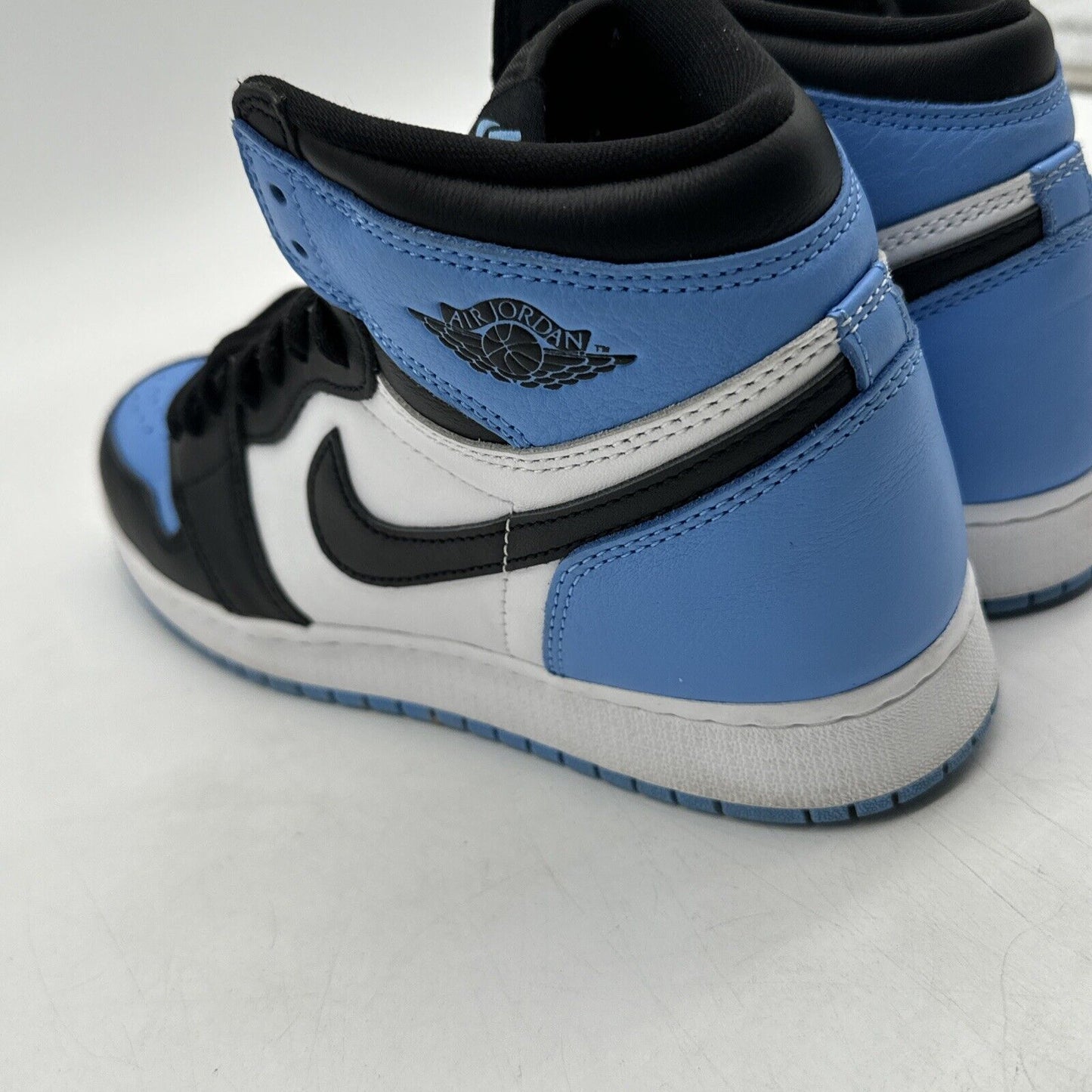 Size 7 - Jordan 1 Retro OG High UNC Toe Blue Tar Heel Black Leather 7y Unisex