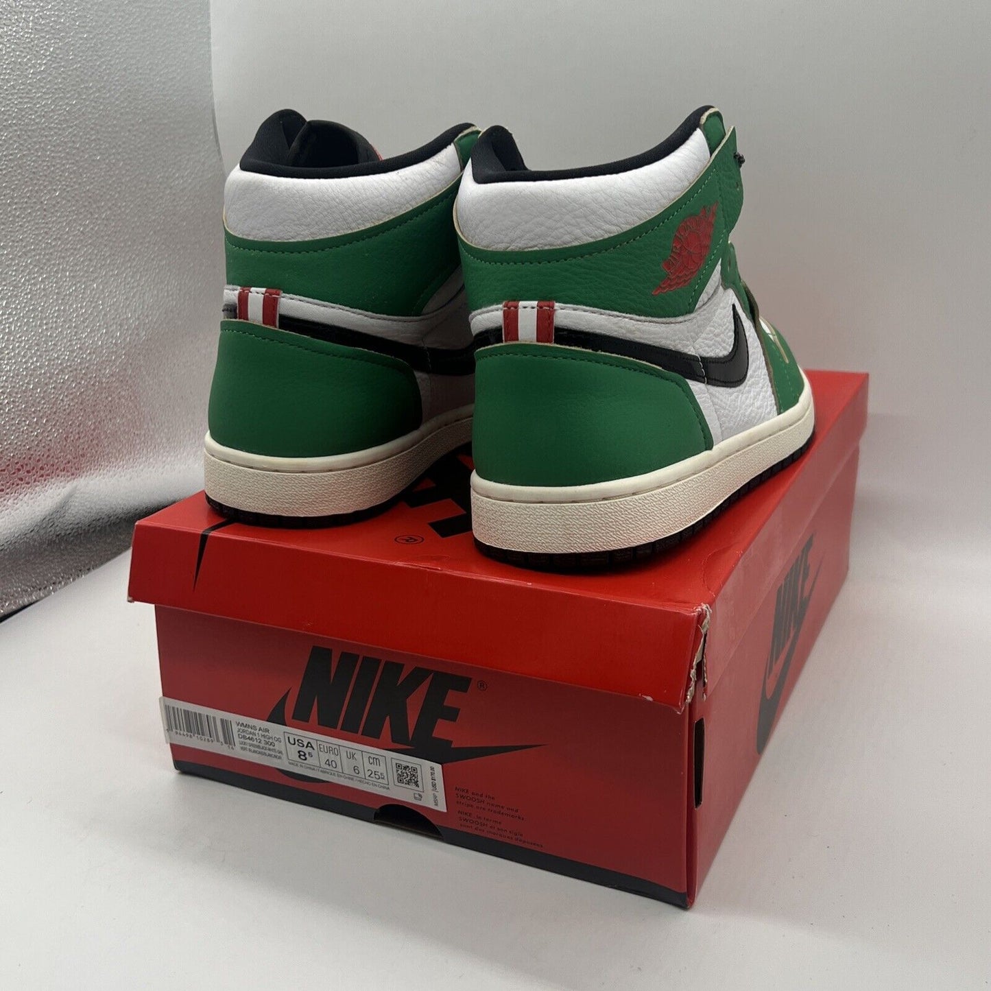 Size 8.5 - Air Jordan 1 Retro OG Lucky Green W Black White Red Brand New Og All