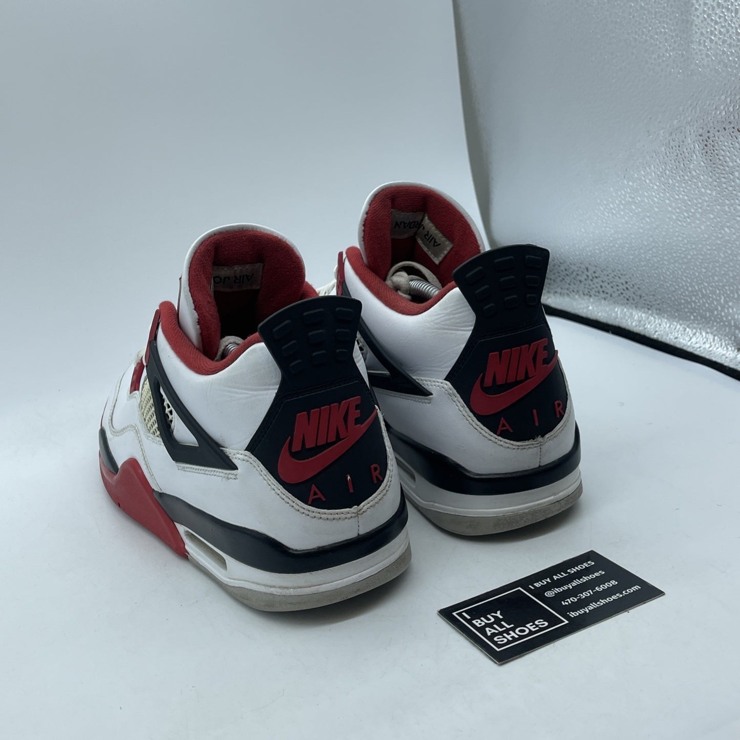Size 11.5 - Jordan 4 Retro OG Mid Fire Red White Leather (DC7770-160)