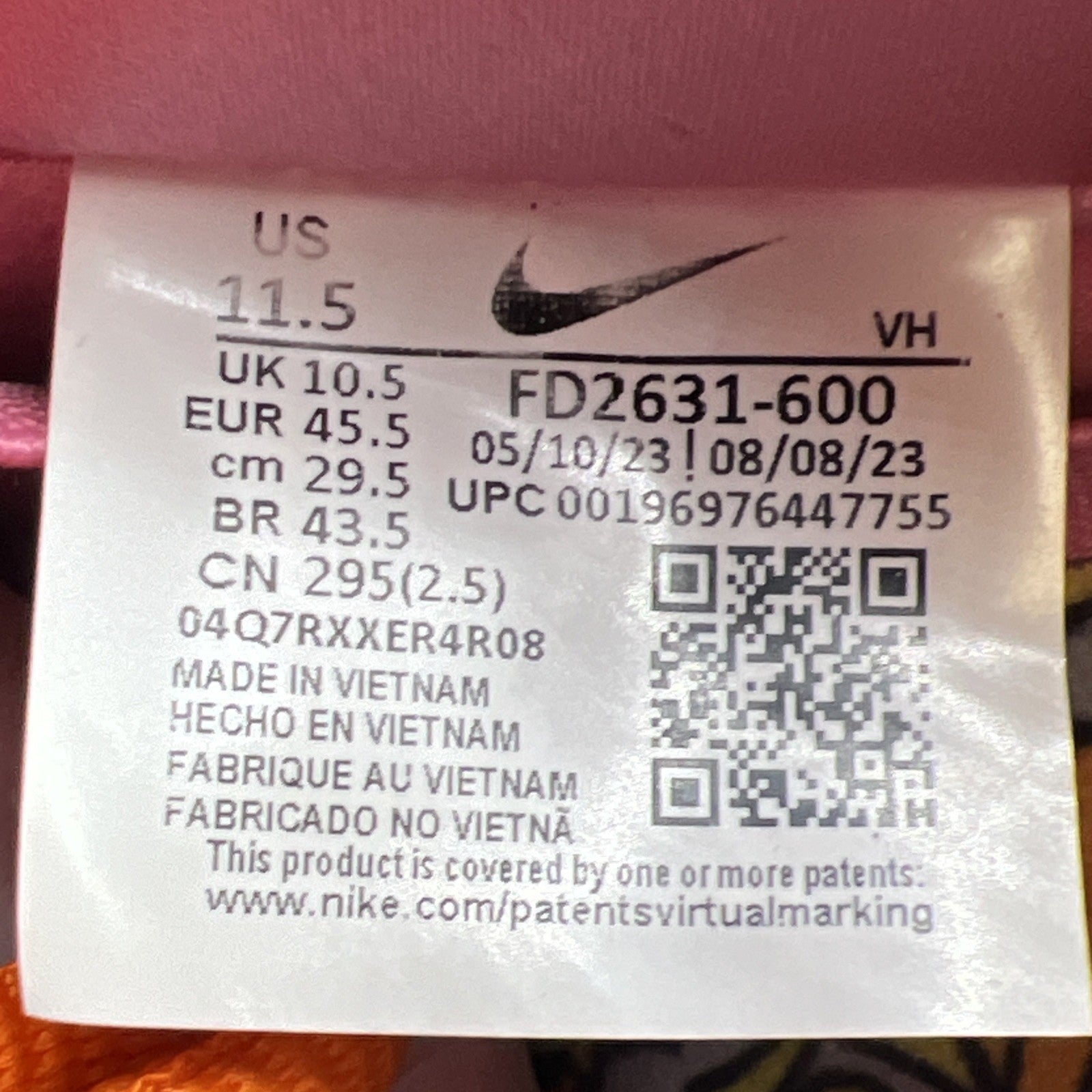 Size 11.5 - The Powerpuff Girls x Nike Dunk Pro SB QS Low Blossom (FD2631-600)