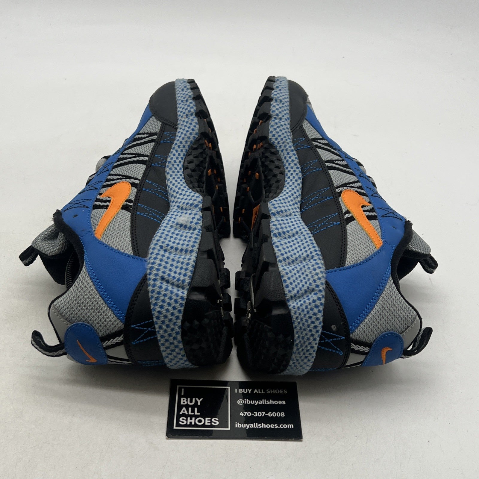 Size 10 - NIKE AIR HUMARA 17 QS (AO3297-001)
