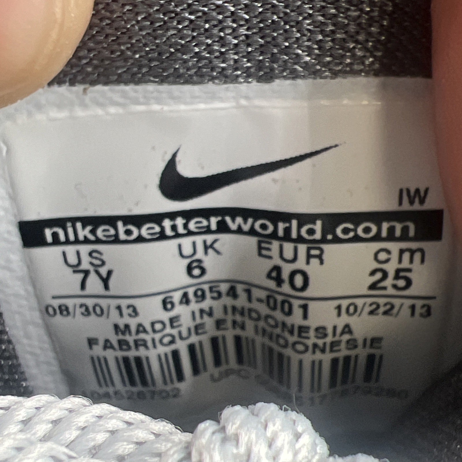 Size 7Y - NIKE KOBE II 2 (GS) "PRELUDE" WOLF GREY (649541-001)